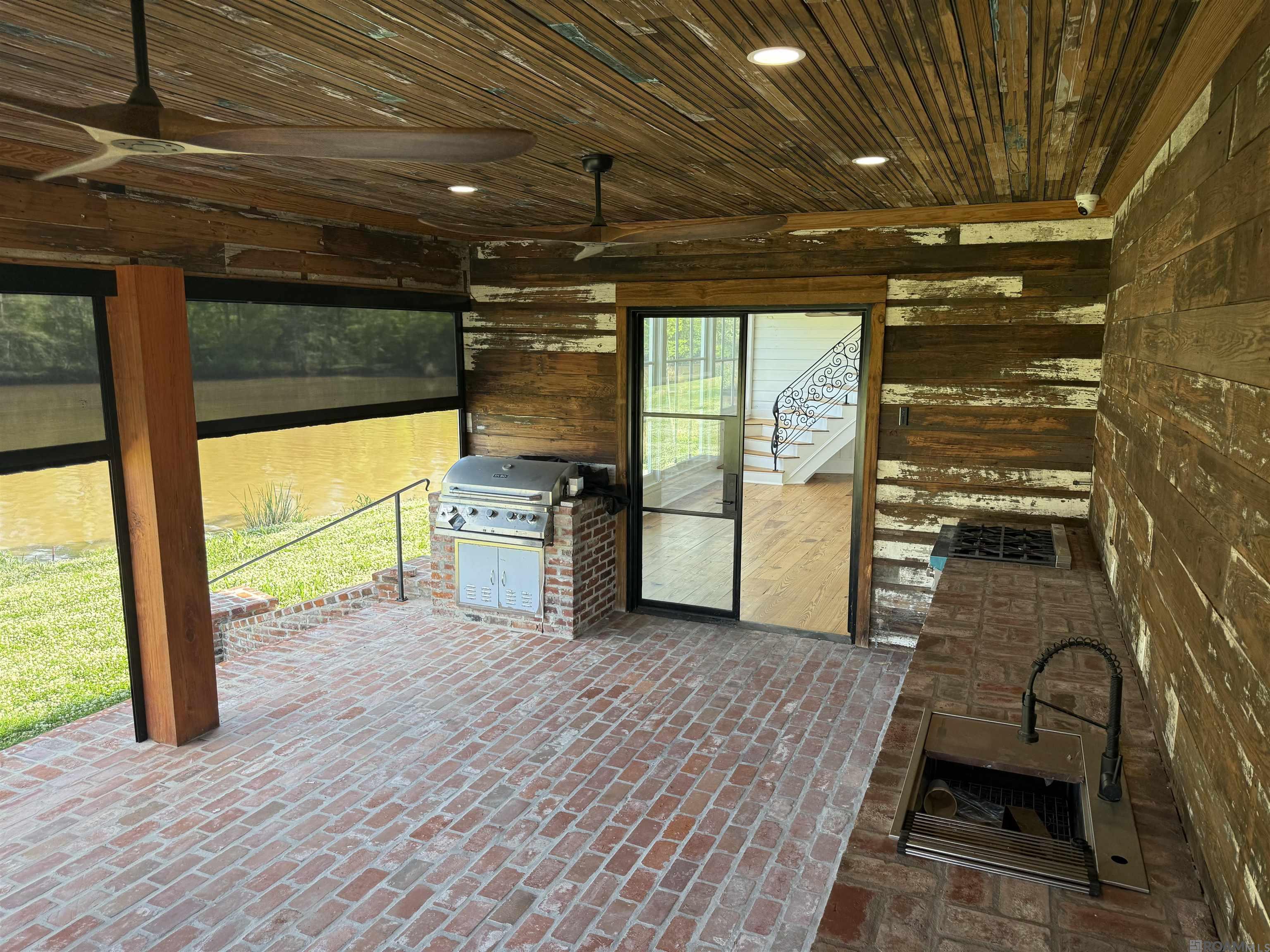 26035 La Hwy 77, Plaquemine, LA, 70764