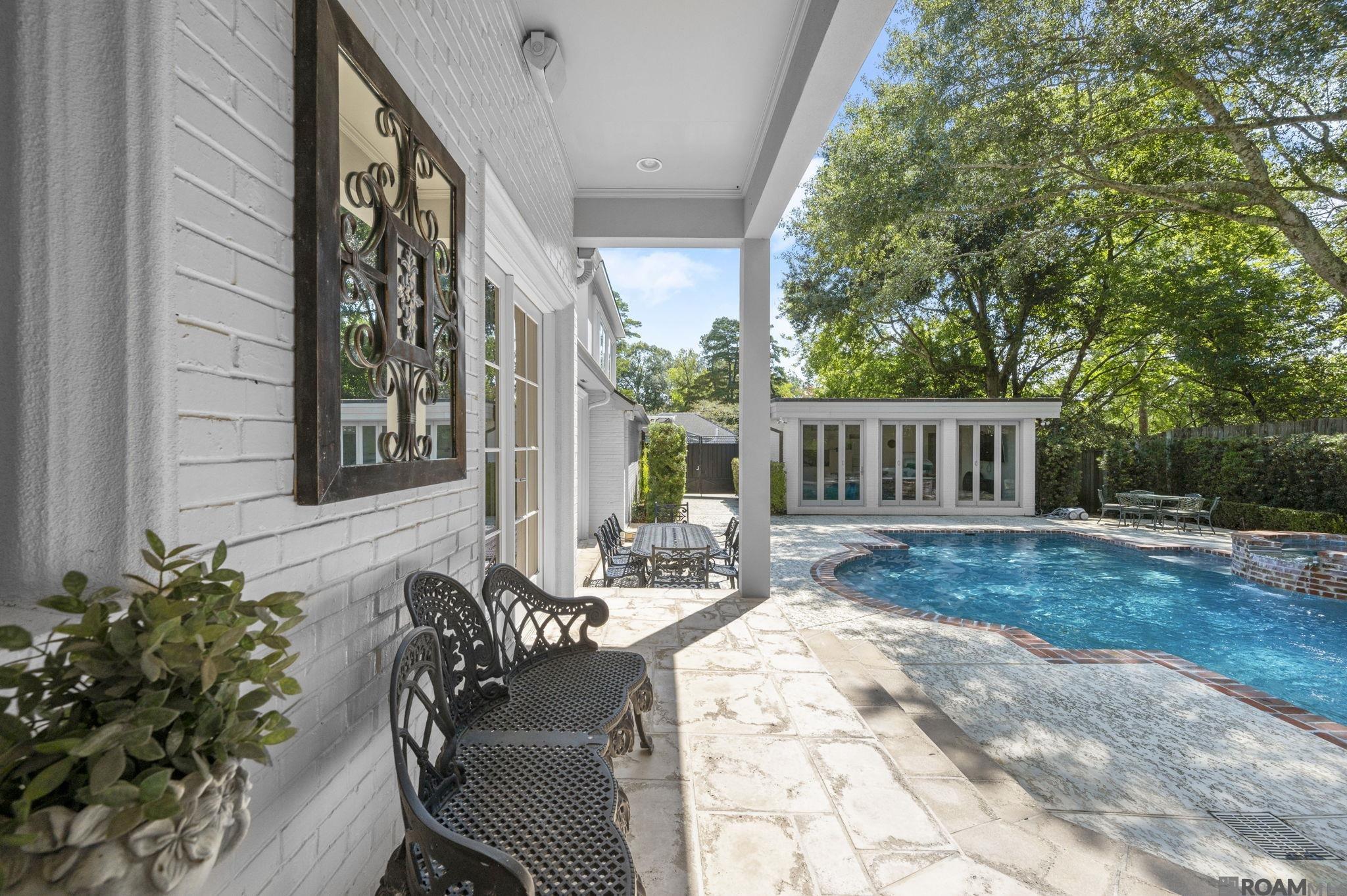 8110 Old Hammond Hwy, Baton Rouge, LA, 70809