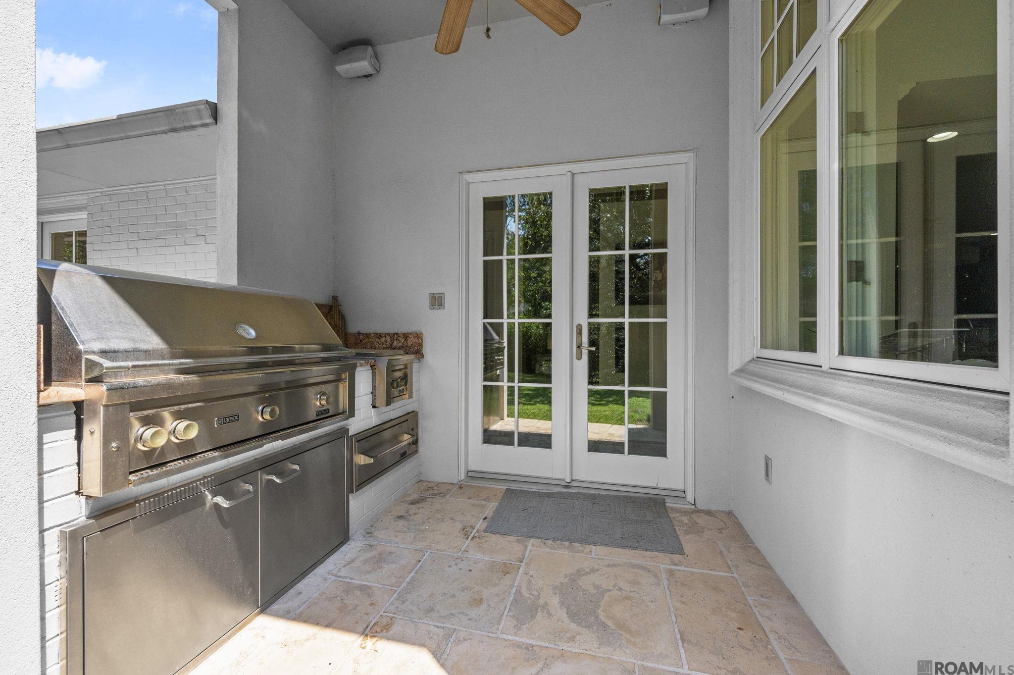 8110 Old Hammond Hwy, Baton Rouge, LA, 70809