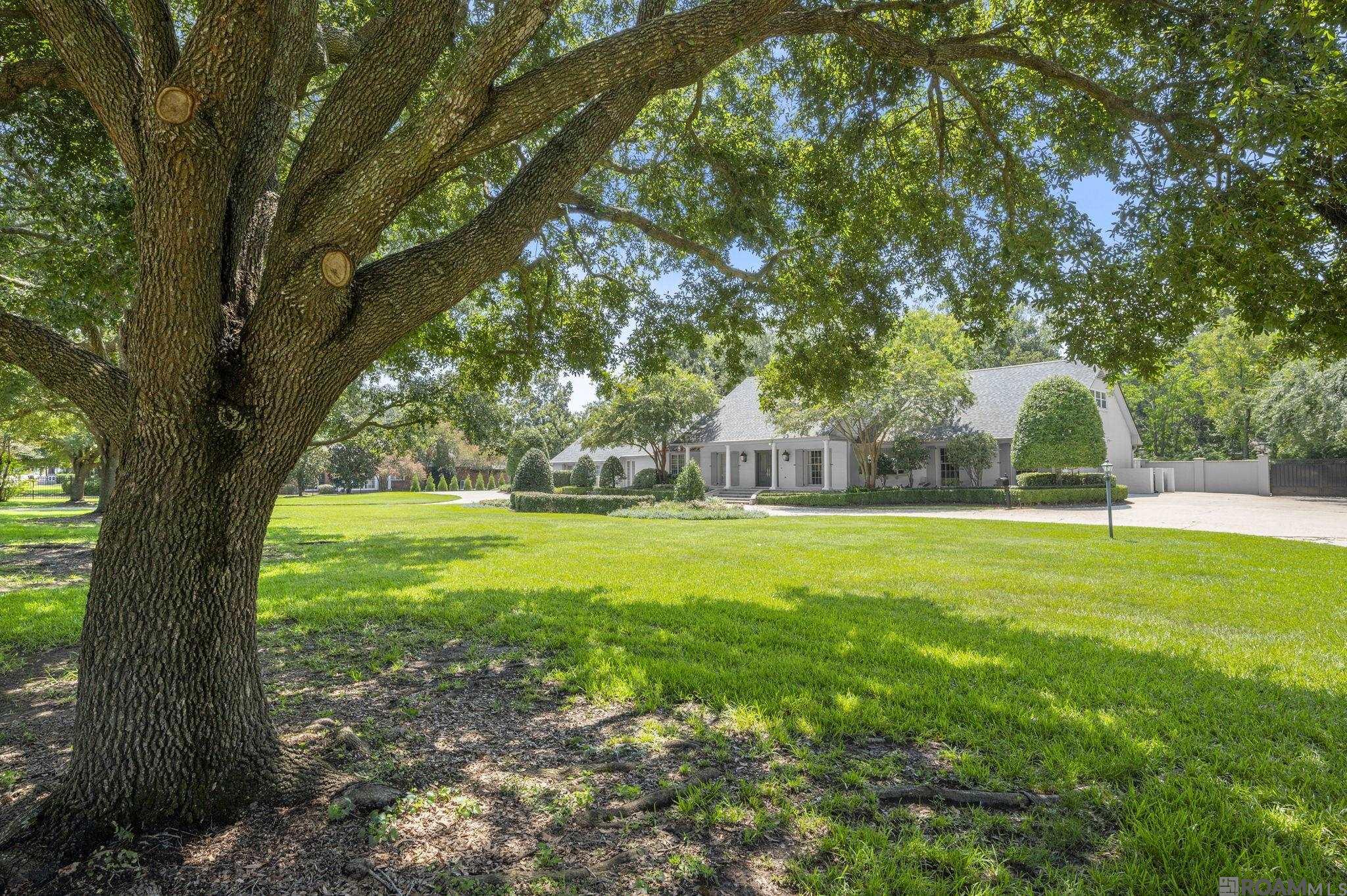 8110 Old Hammond Hwy, Baton Rouge, LA, 70809