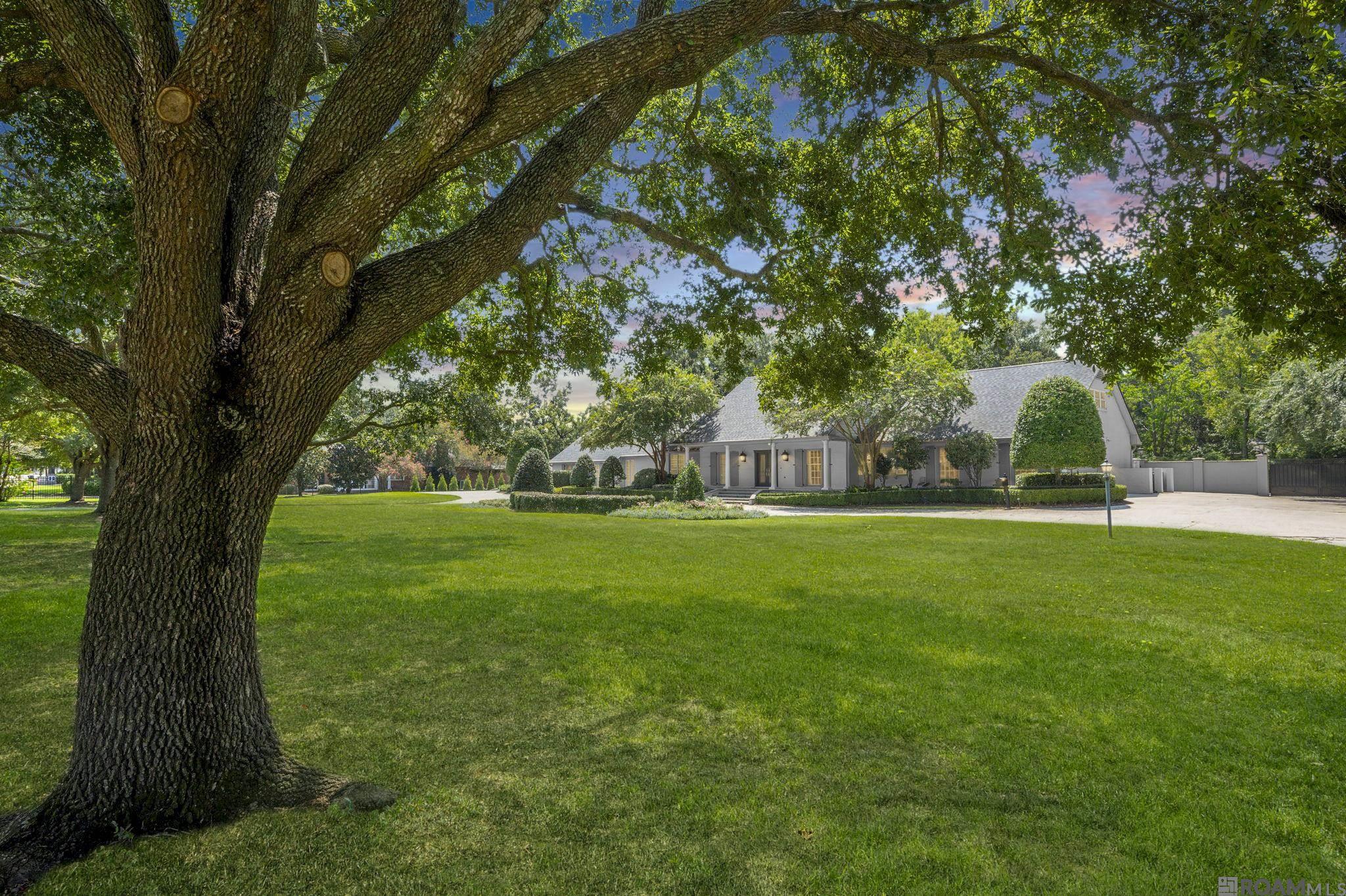 8110 Old Hammond Hwy, Baton Rouge, LA, 70809