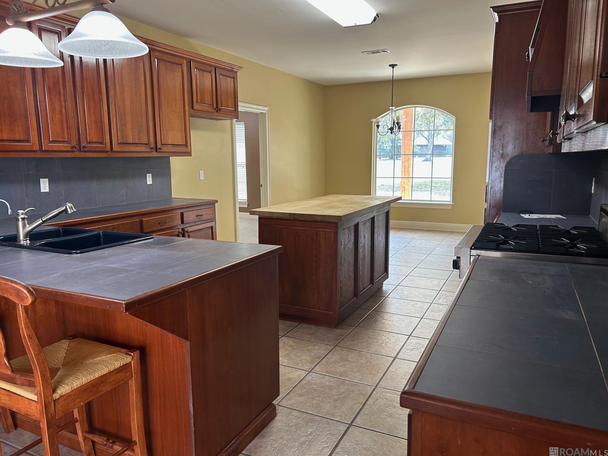 2907 La Hwy 966, St Francisville, LA, 70775