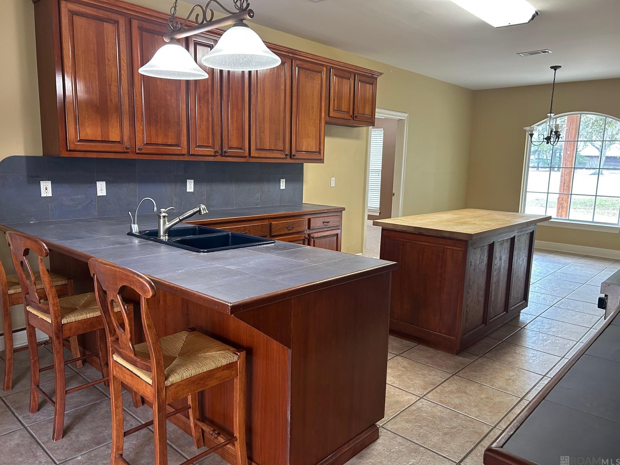 2907 La Hwy 966, St Francisville, LA, 70775