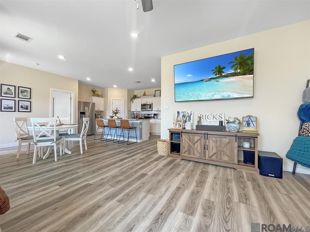 12850 Silverbell Ave, Denham Springs, LA, 70726