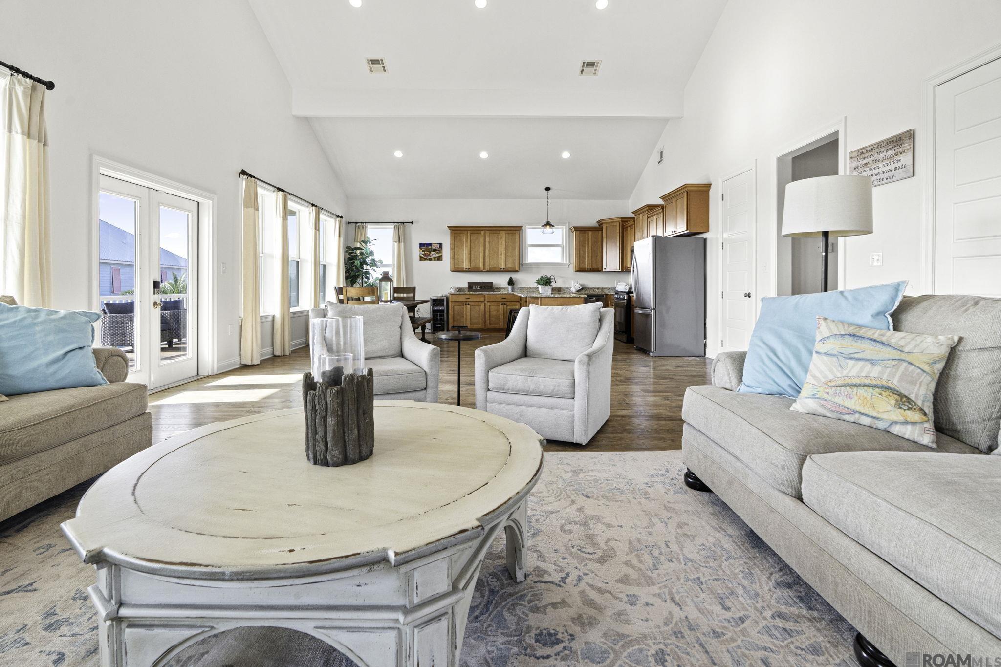 47 Queen Bess, Grand Isle, LA, 70358