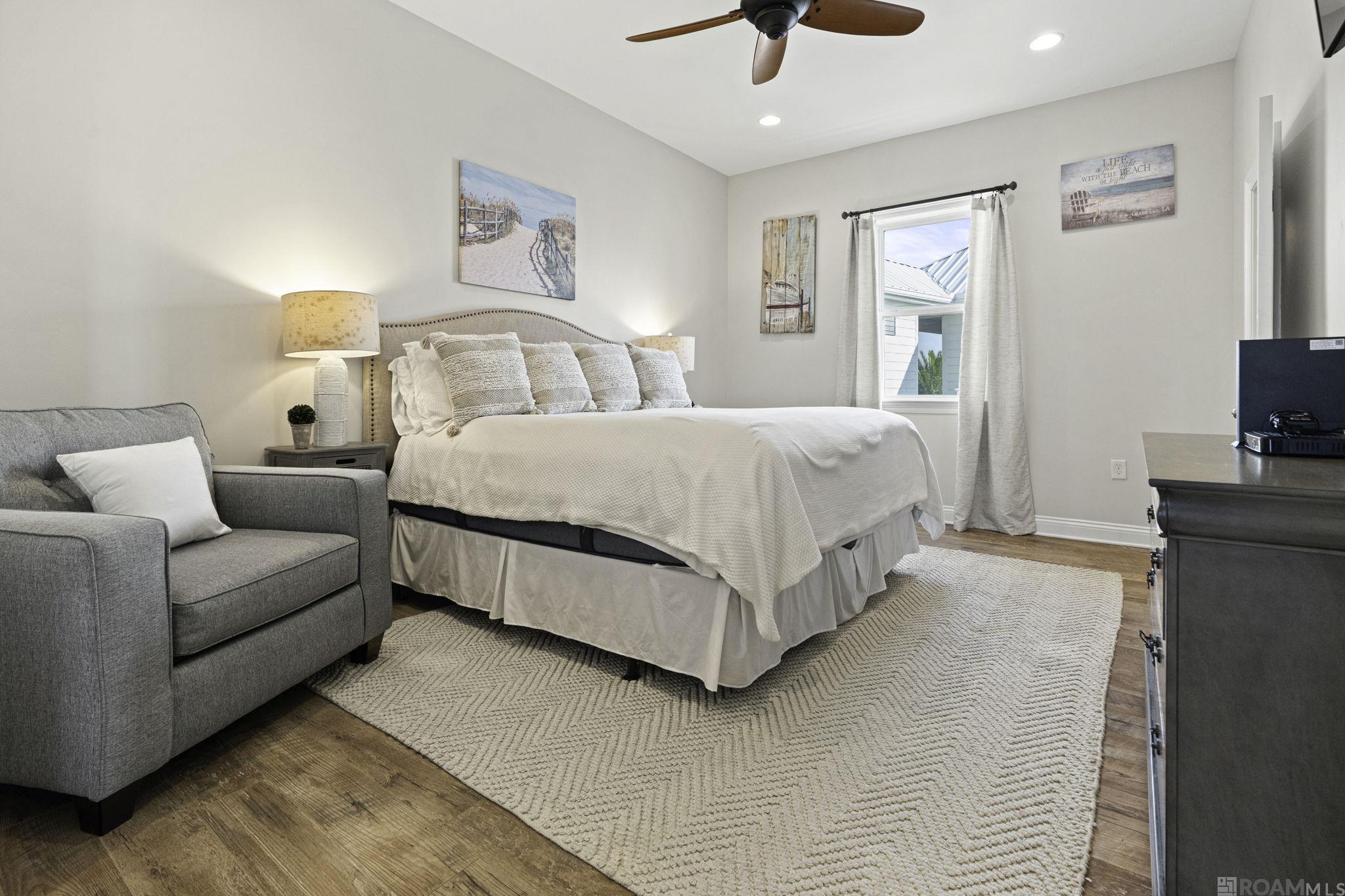 47 Queen Bess, Grand Isle, LA, 70358