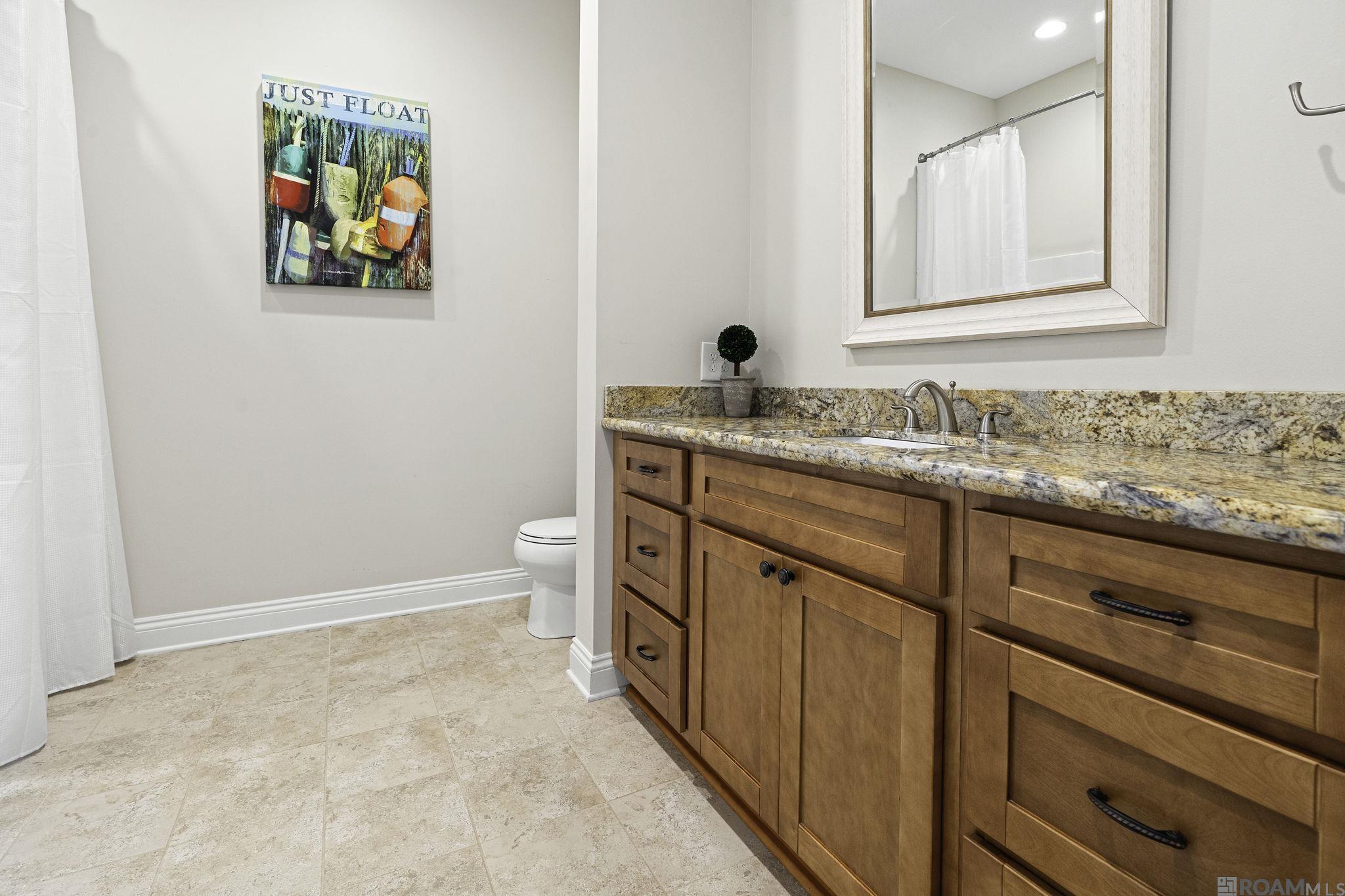 47 Queen Bess, Grand Isle, LA, 70358