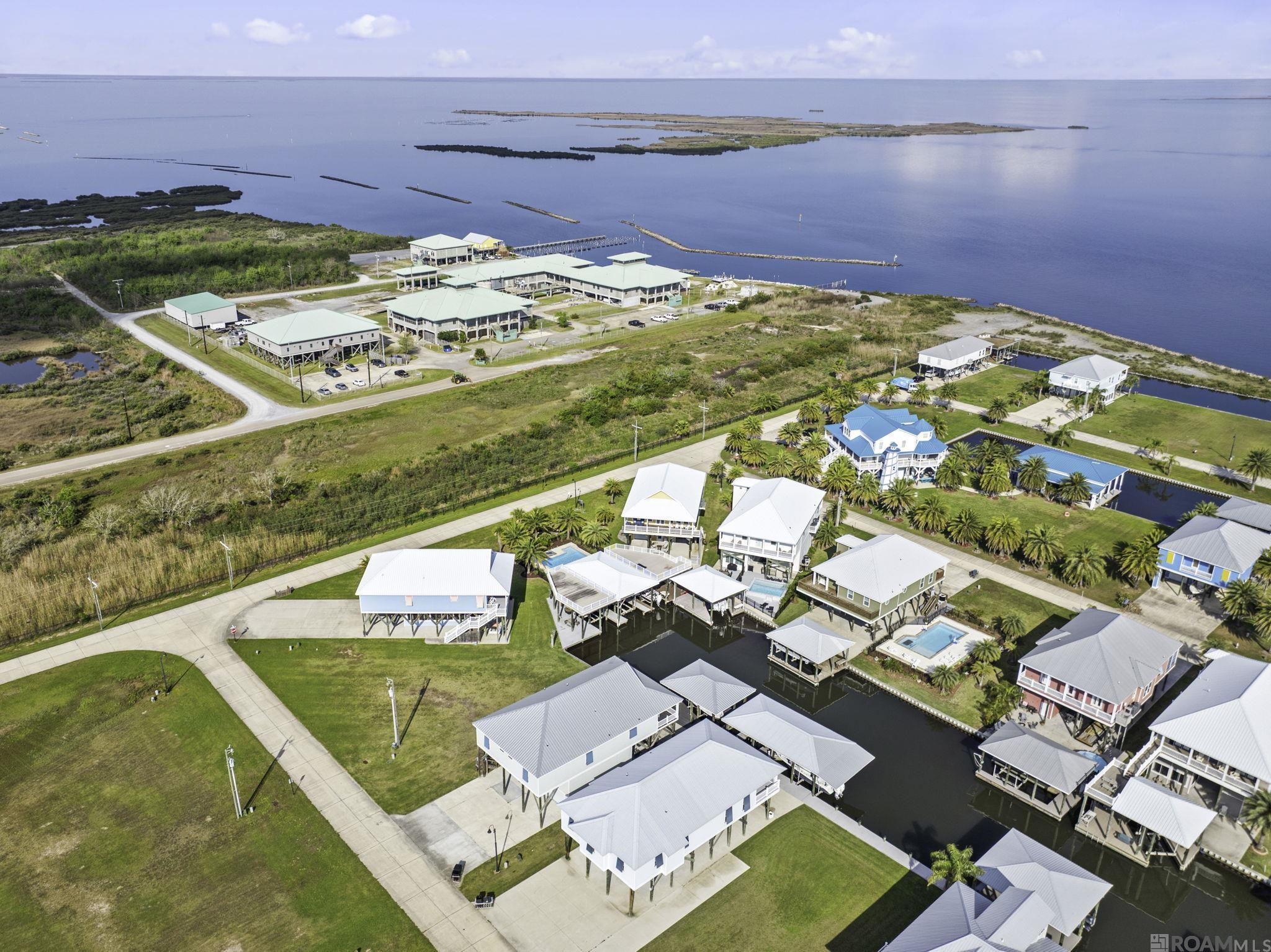 47 Queen Bess, Grand Isle, LA, 70358