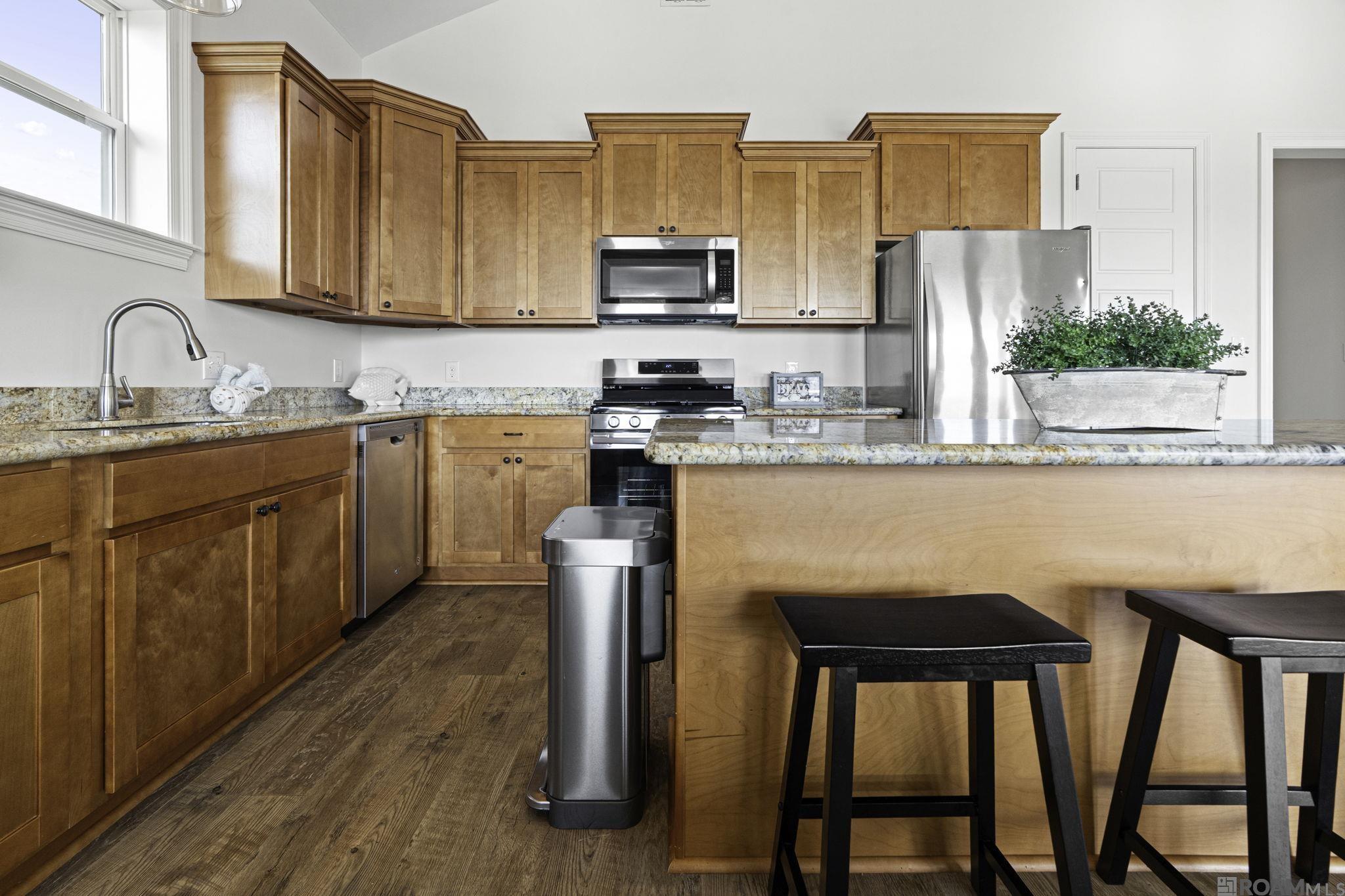 47 Queen Bess, Grand Isle, LA, 70358