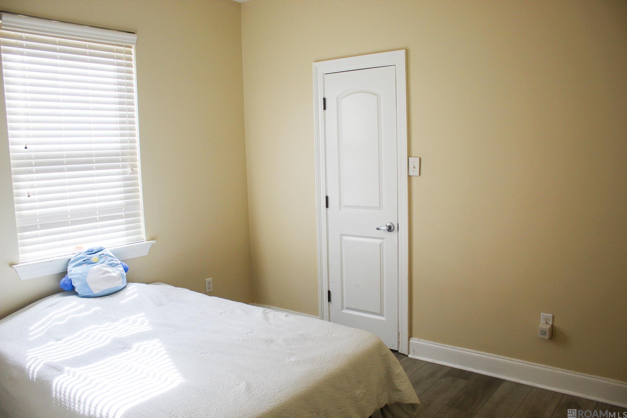 15430 Woodlore Dr, Baton Rouge, LA, 70816