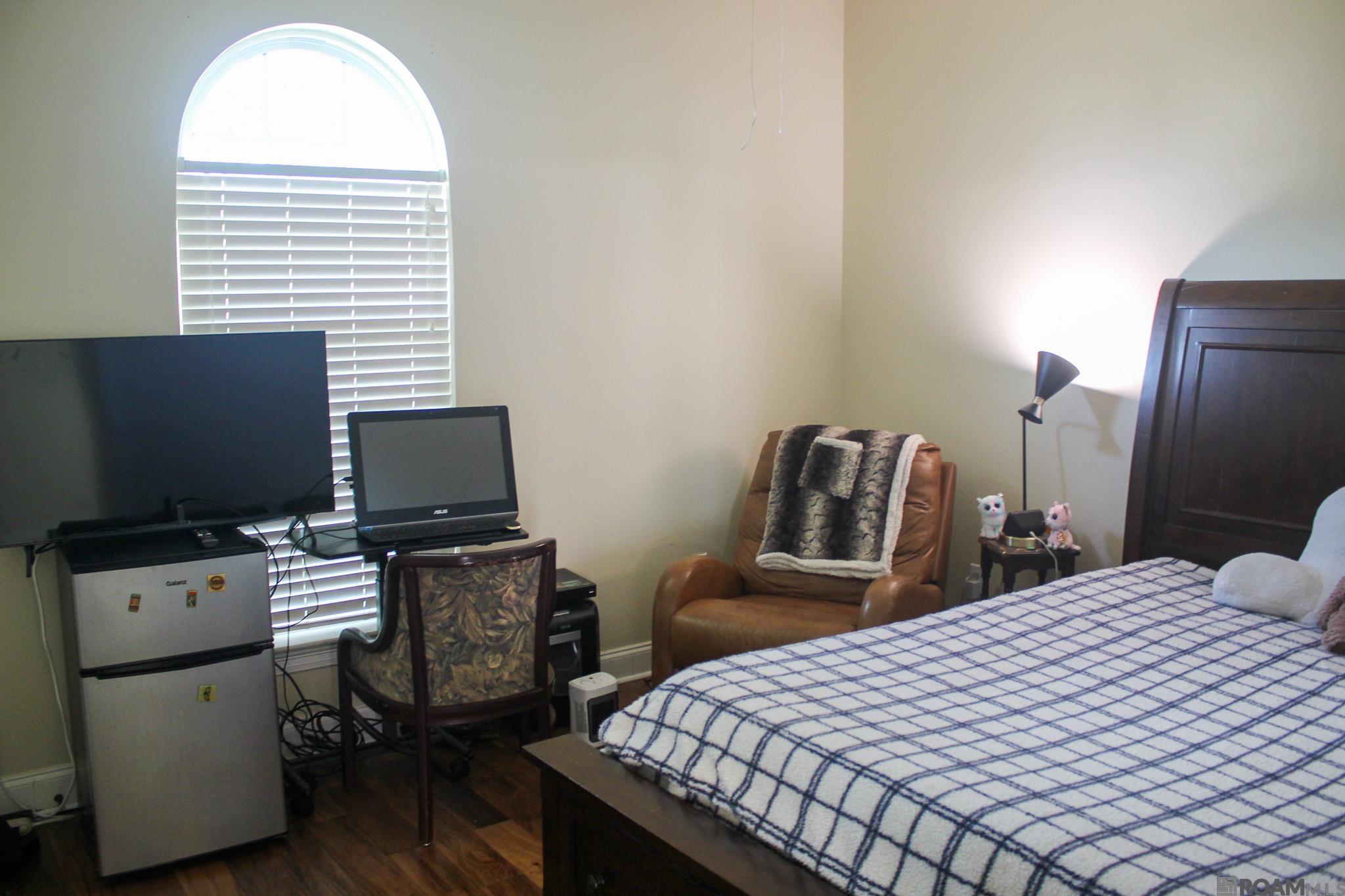 15430 Woodlore Dr, Baton Rouge, LA, 70816