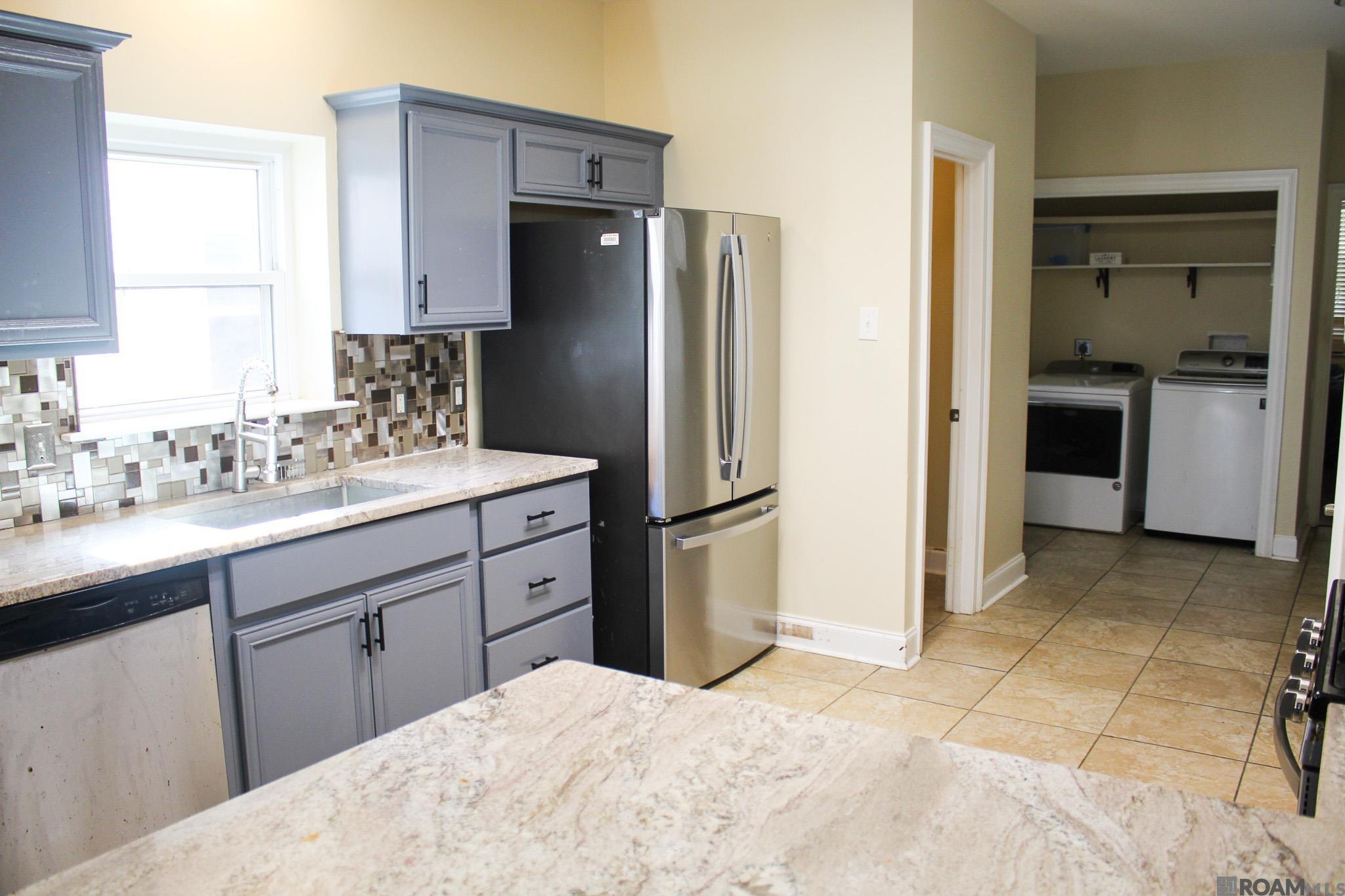 15430 Woodlore Dr, Baton Rouge, LA, 70816