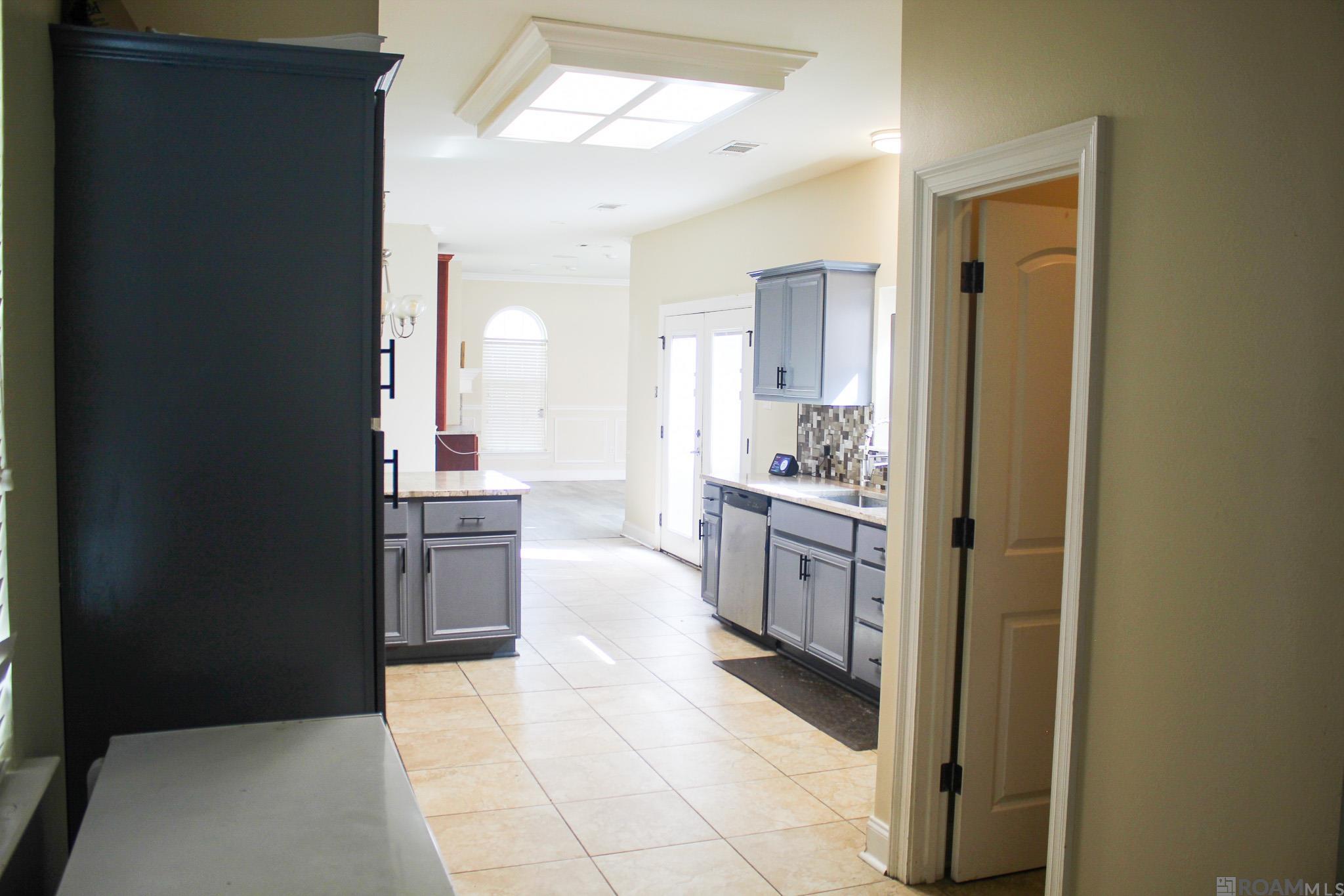 15430 Woodlore Dr, Baton Rouge, LA, 70816