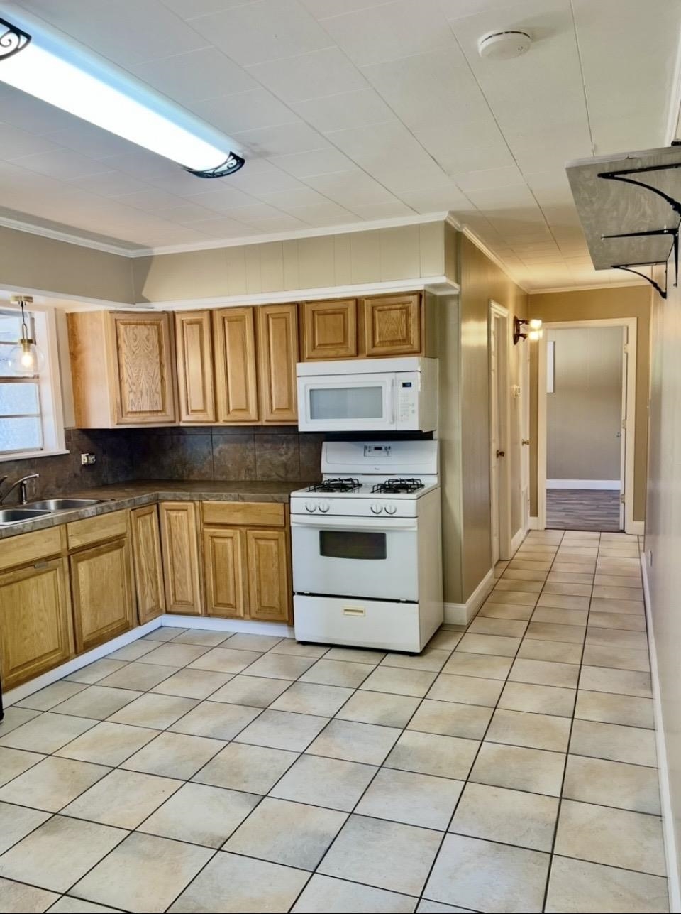 4691 Hwy 1, Raceland, LA, 70394