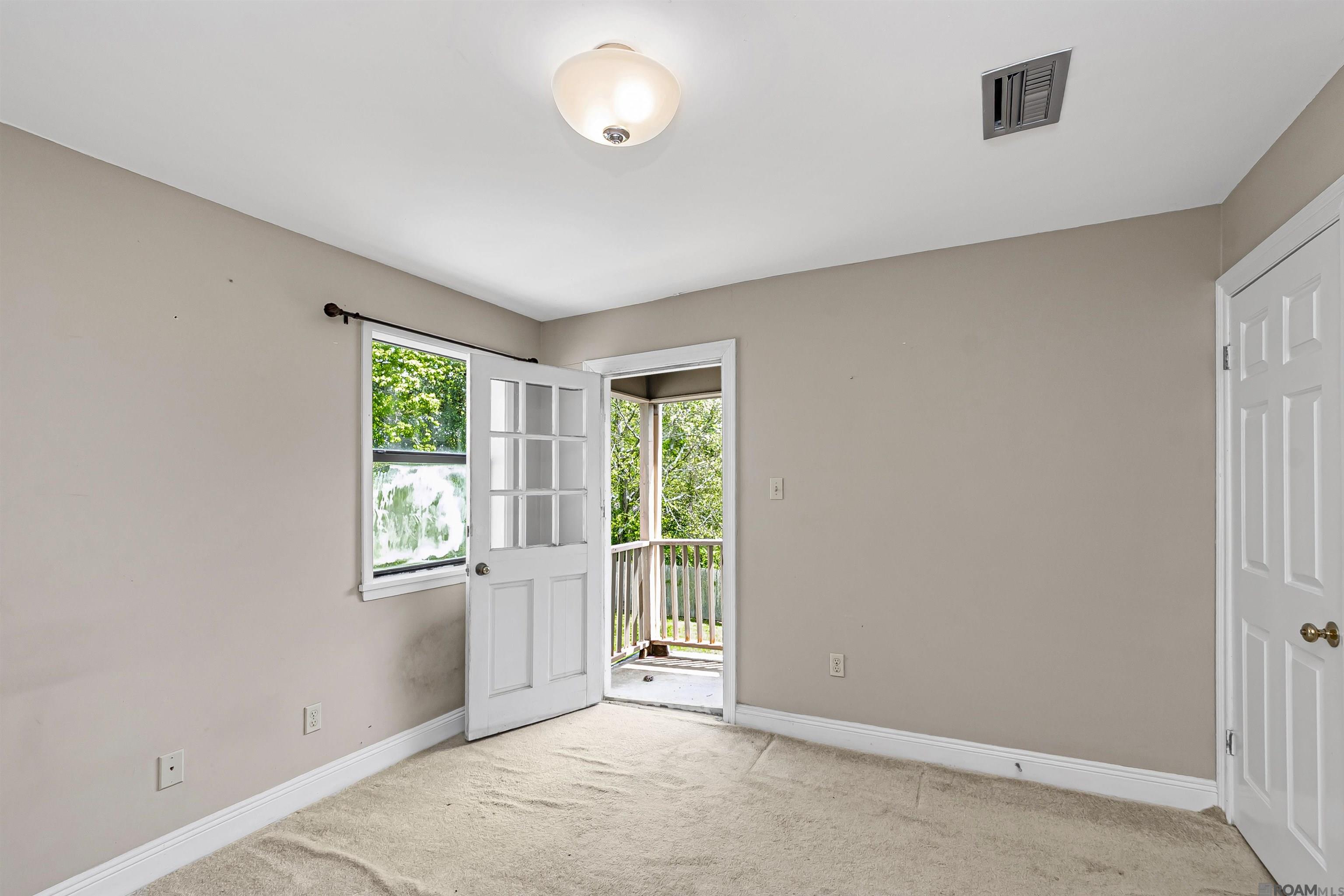 880 Rue Crozat, Baton Rouge, LA, 70810