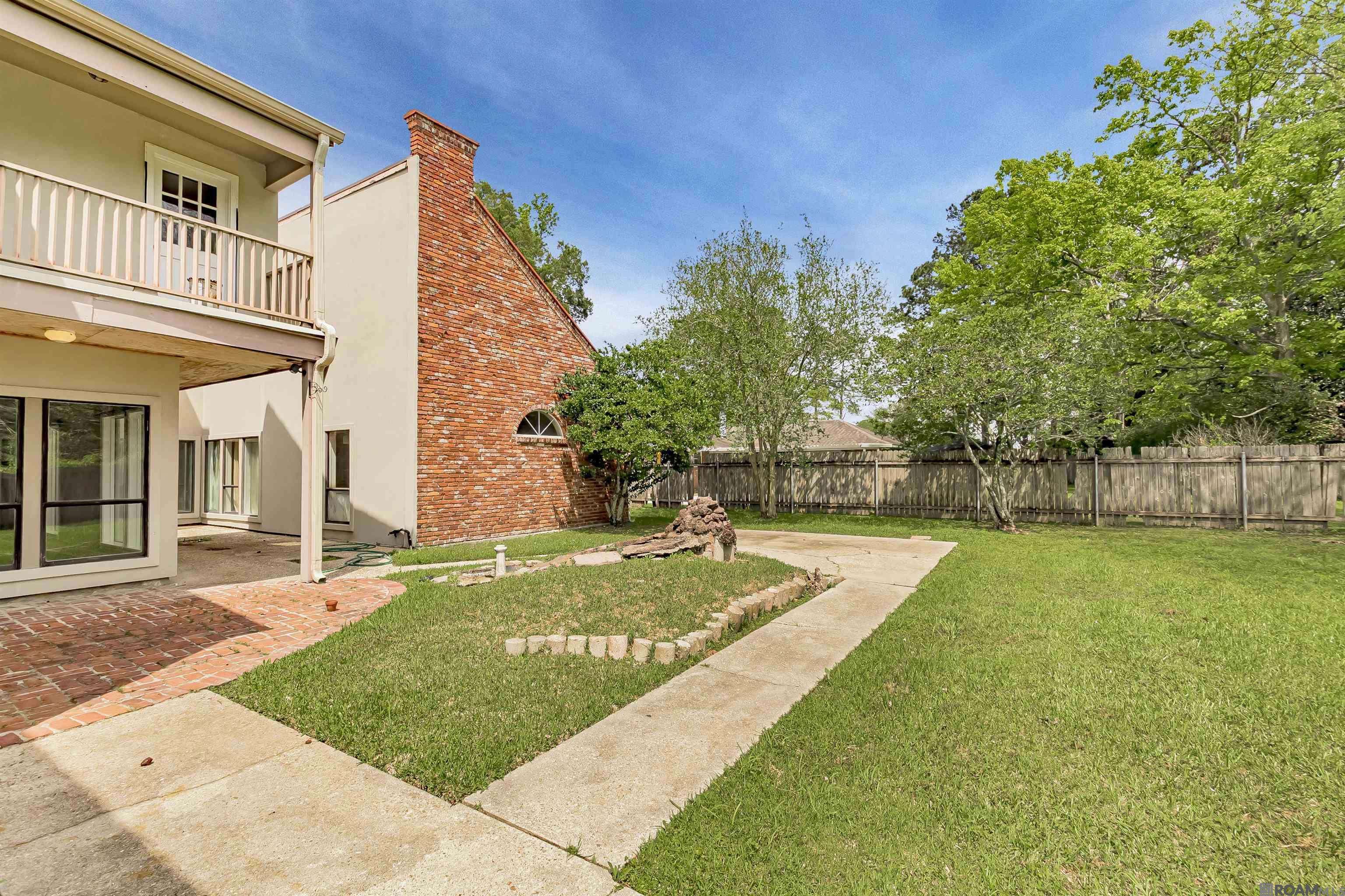 880 Rue Crozat, Baton Rouge, LA, 70810