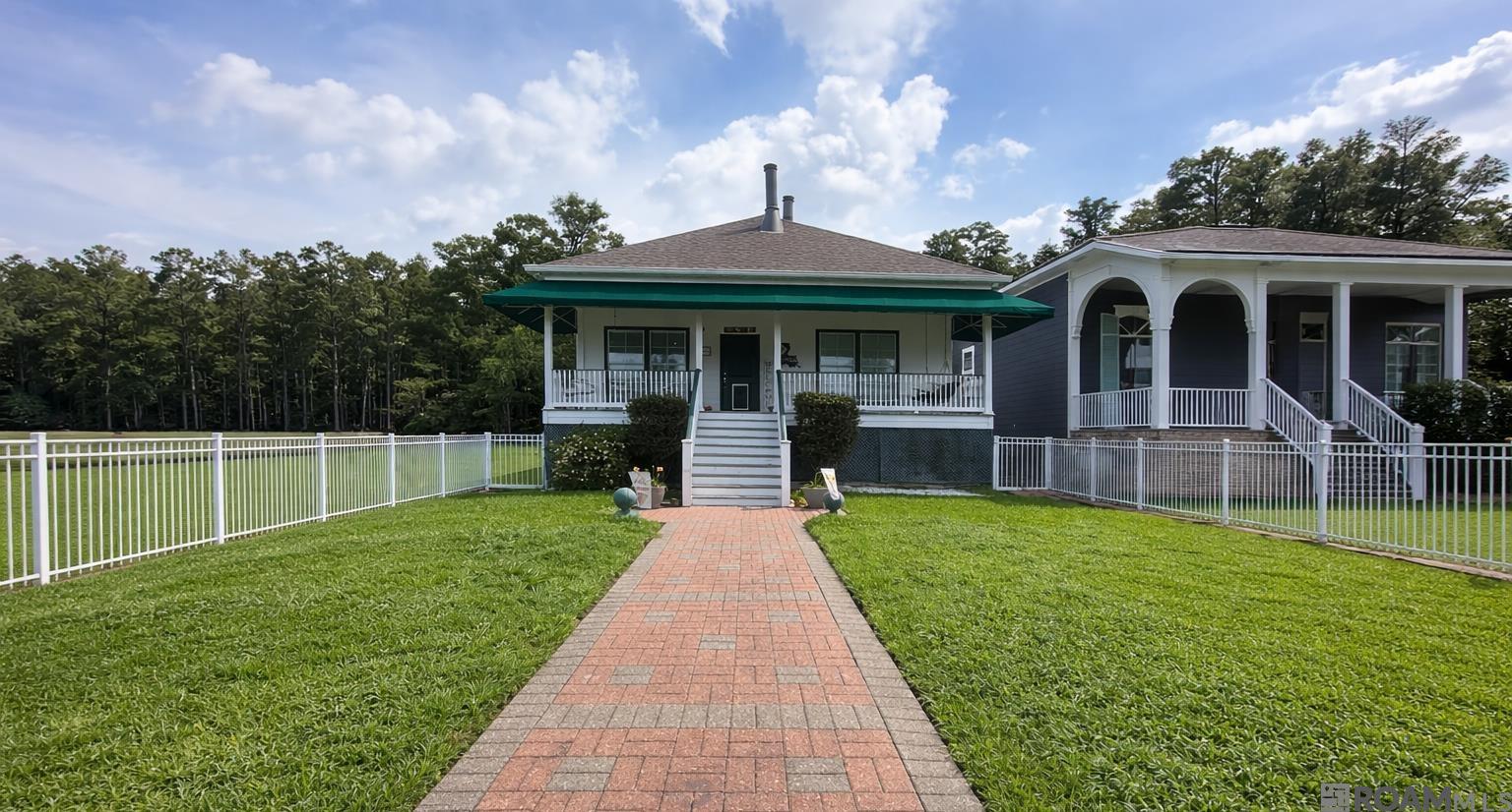 18104 Bayou Pierre Dr, Maurepas, LA, 70449