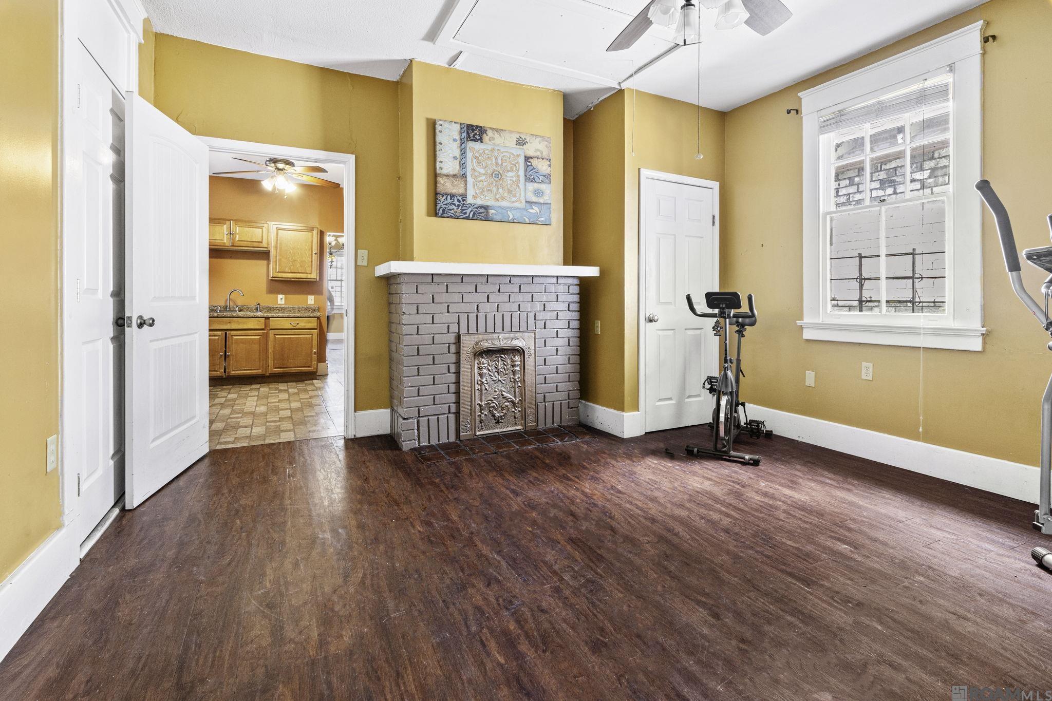 3018 Fern St, New Orleans, LA, 70125