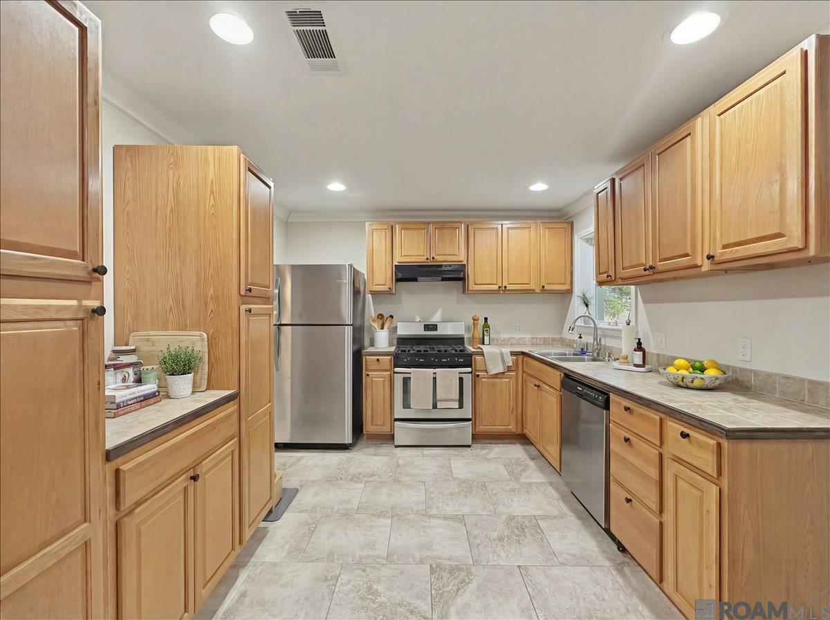 326 Mark Dr, Denham Springs, LA, 70726