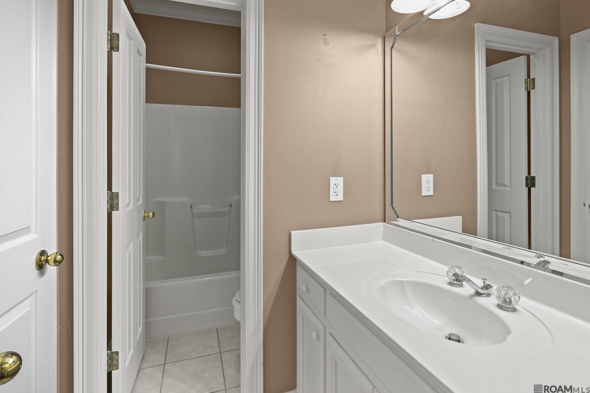 11147 Gold Cup Ave, Baton Rouge, LA, 70816