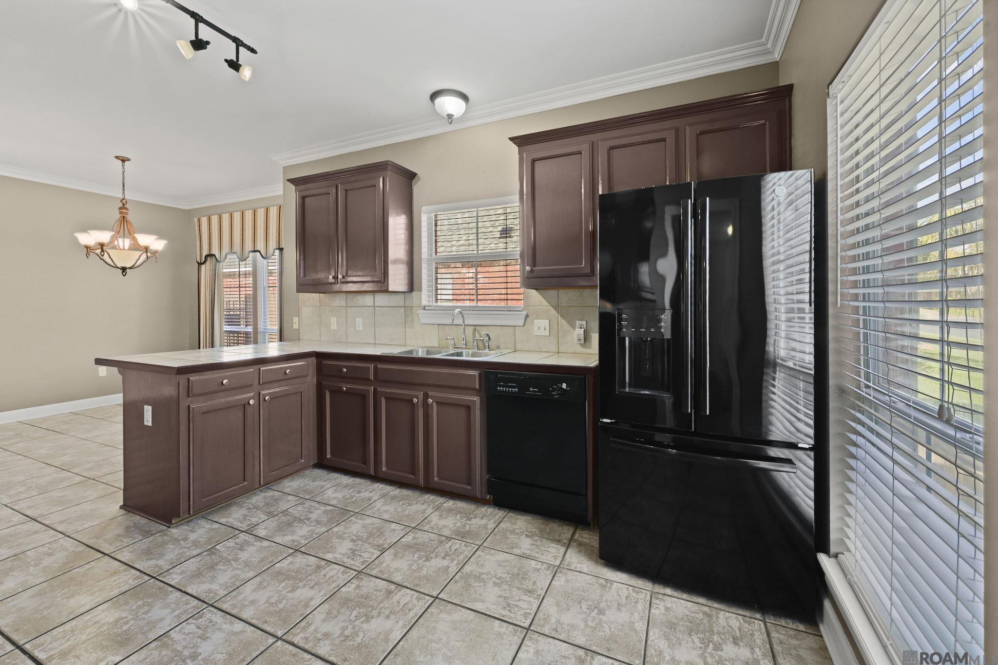 11147 Gold Cup Ave, Baton Rouge, LA, 70816