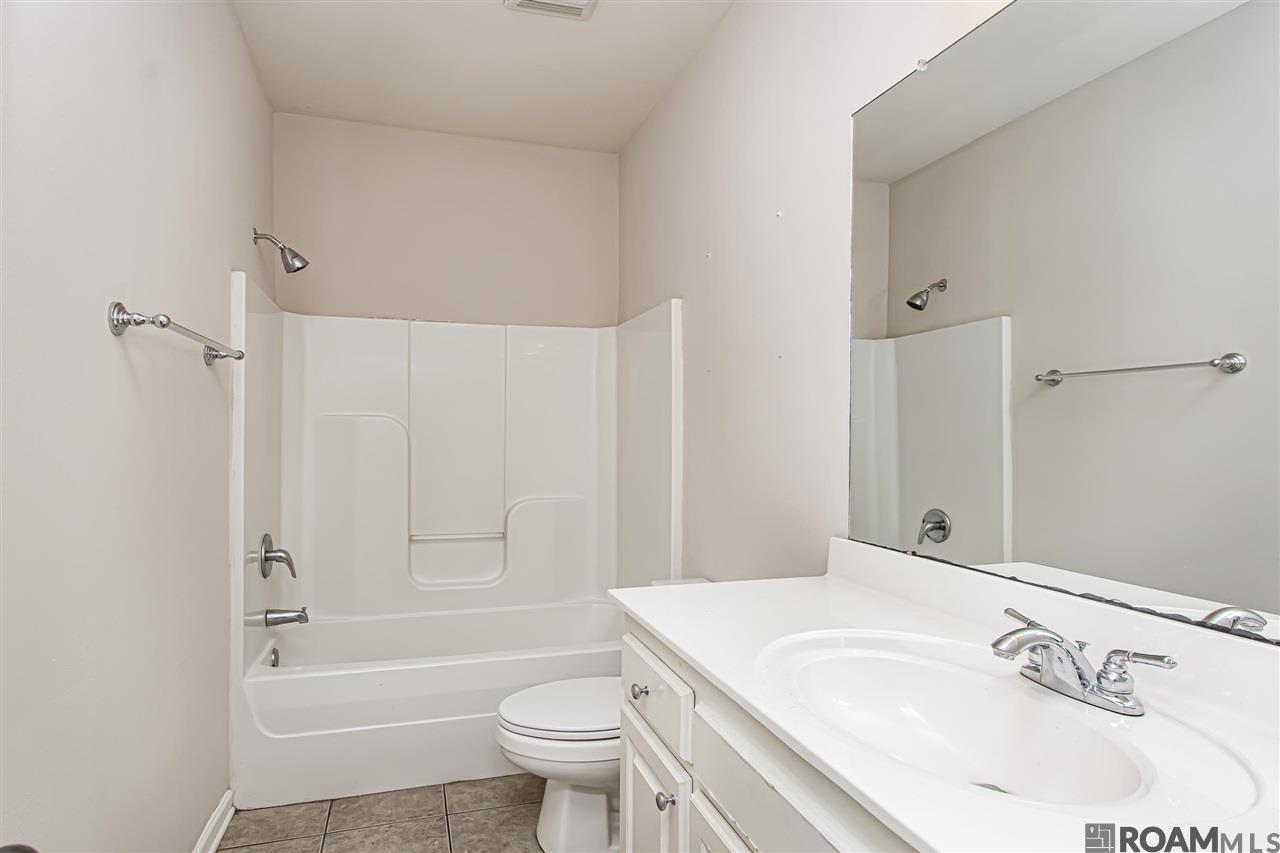 9015 Westlake Ave, Baton Rouge, LA, 70810