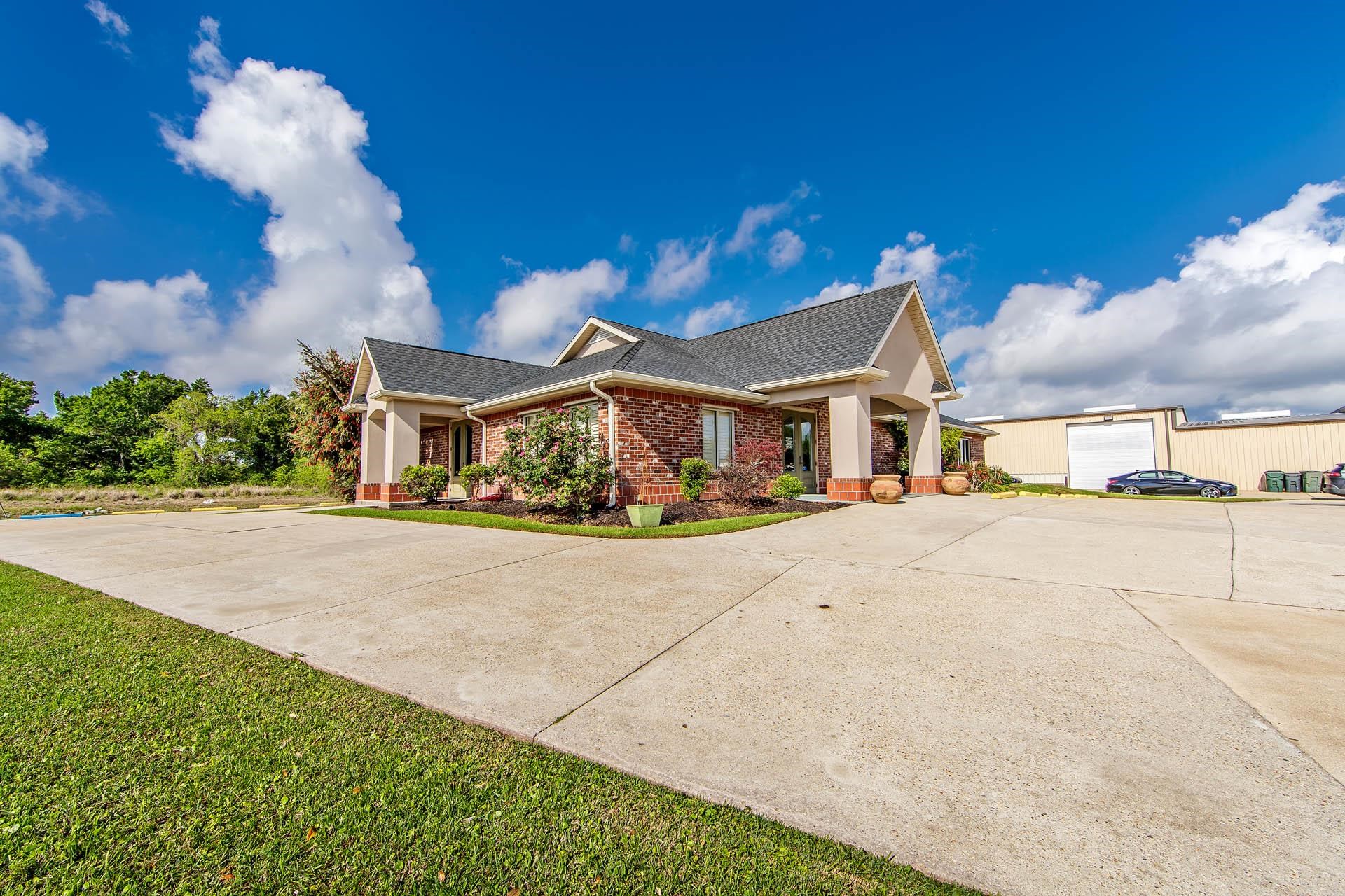 181 Corporate Drive, Houma, LA, 70360