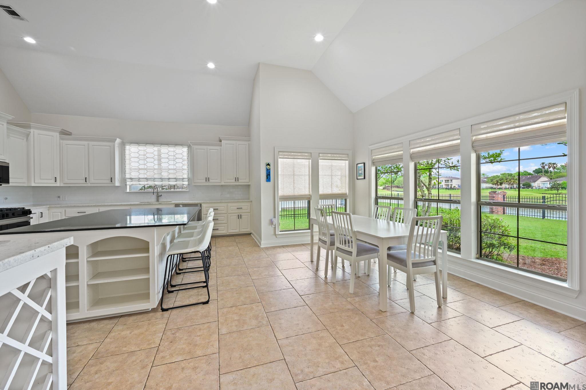 6182 Breeze Point Dr, Gonzales, LA, 70737