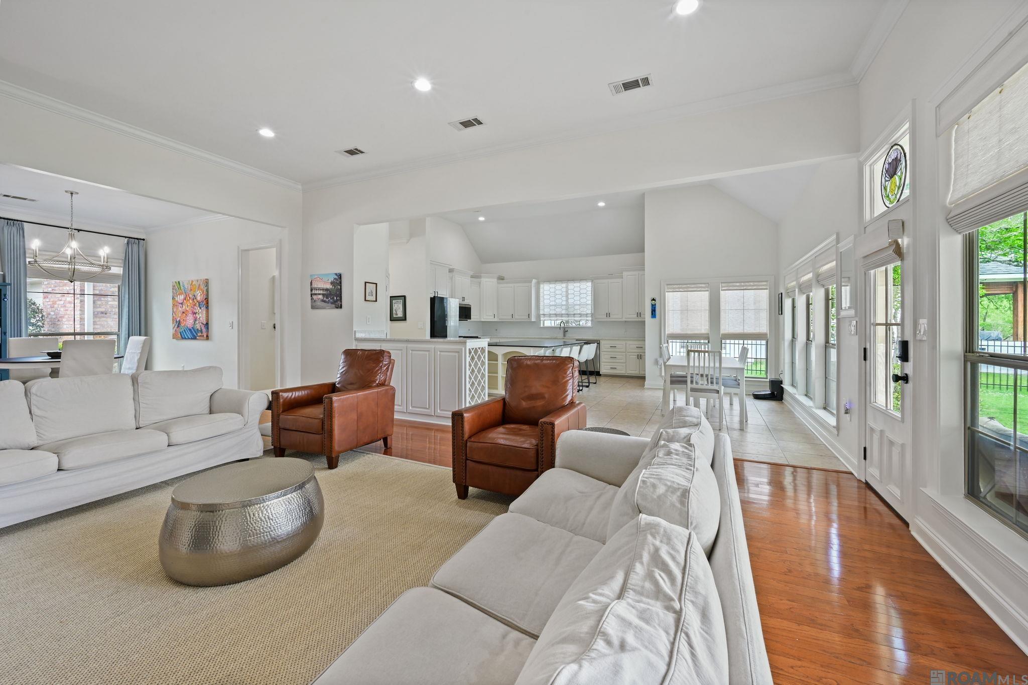 6182 Breeze Point Dr, Gonzales, LA, 70737