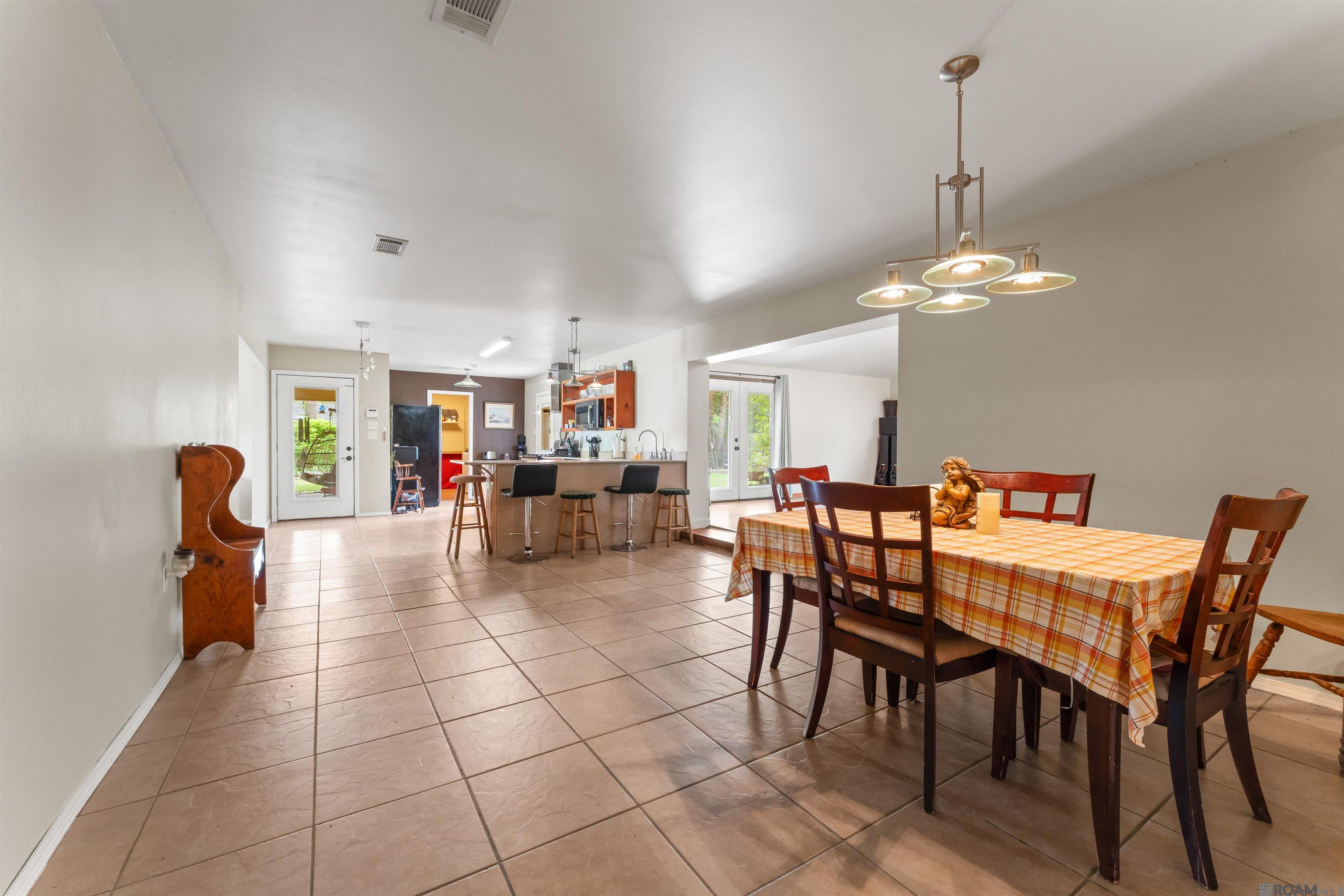 3182 Seracedar, Baton Rouge, LA, 70816