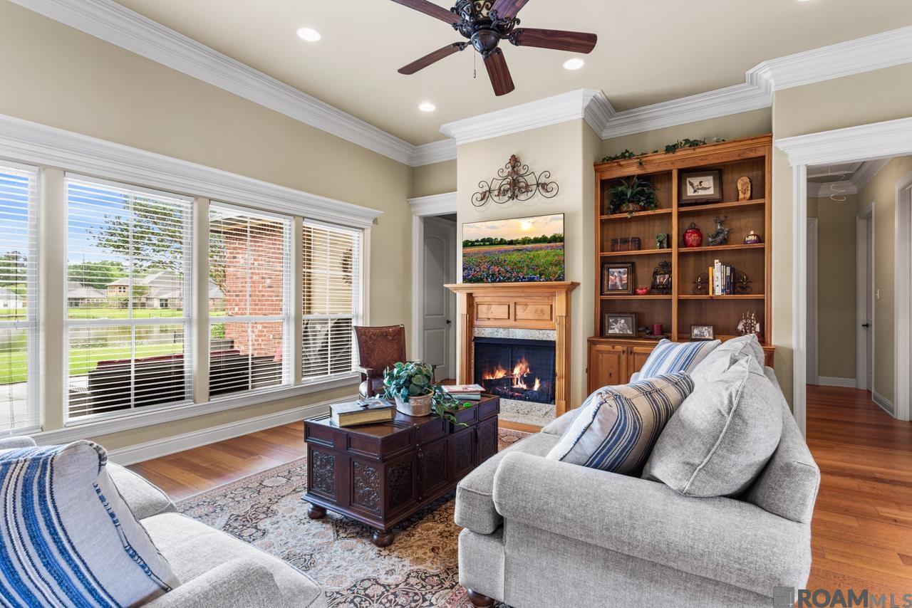 14630 Wisteria Lakes Dr, Central, LA, 70818