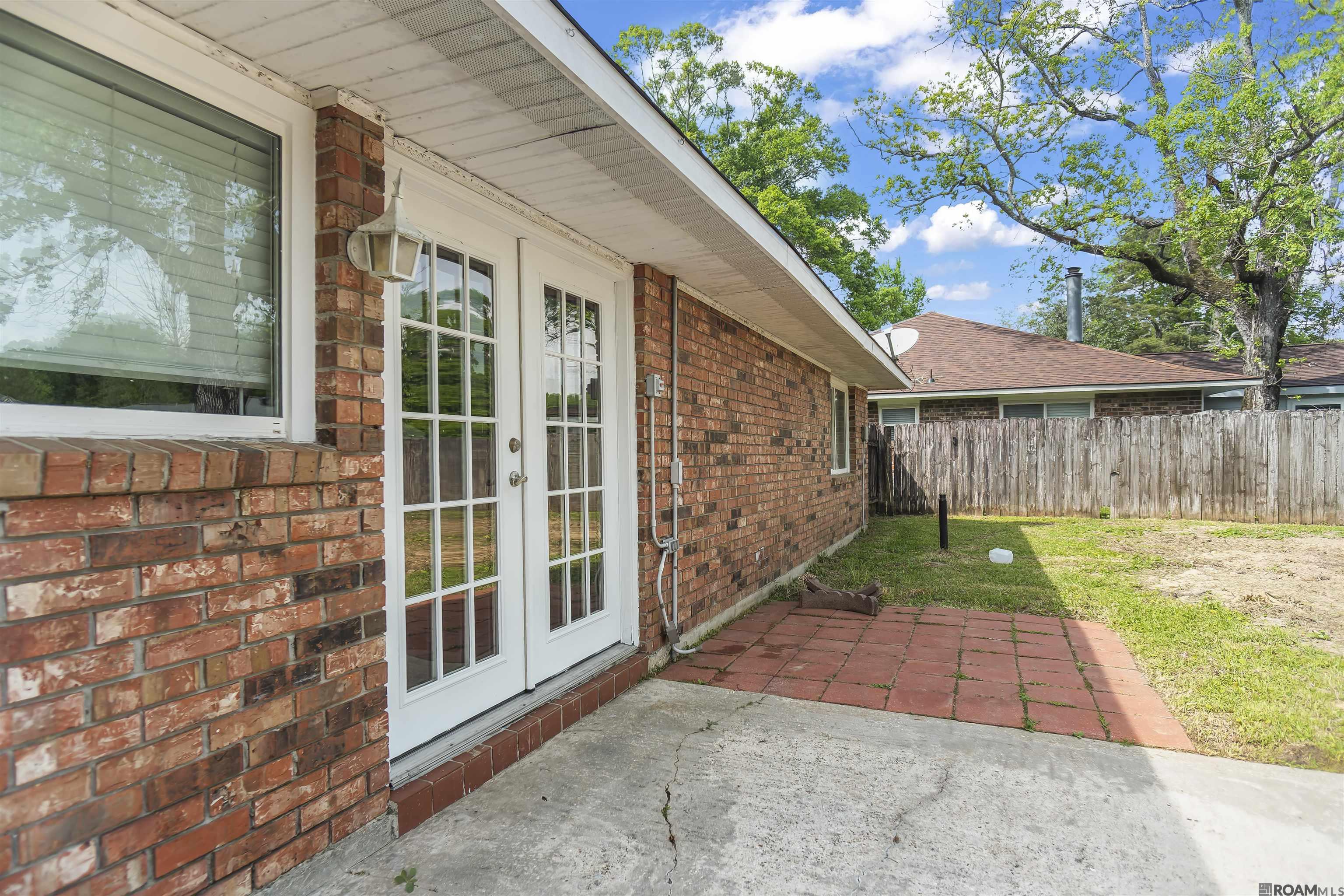 3134 Montreal Dr, Baton Rouge, LA, 70819