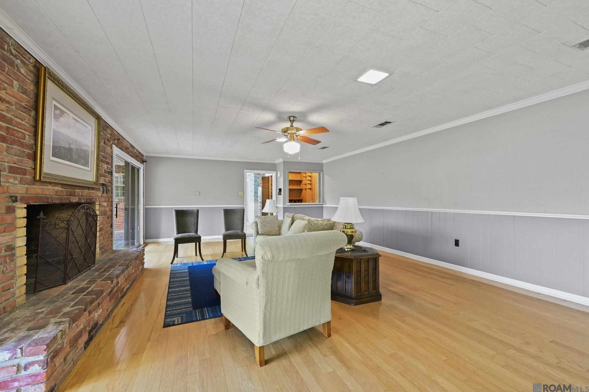 38517 La Hwy 74, Gonzales, LA, 70737