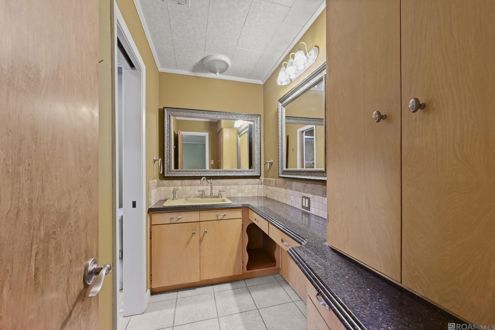 38517 La Hwy 74, Gonzales, LA, 70737