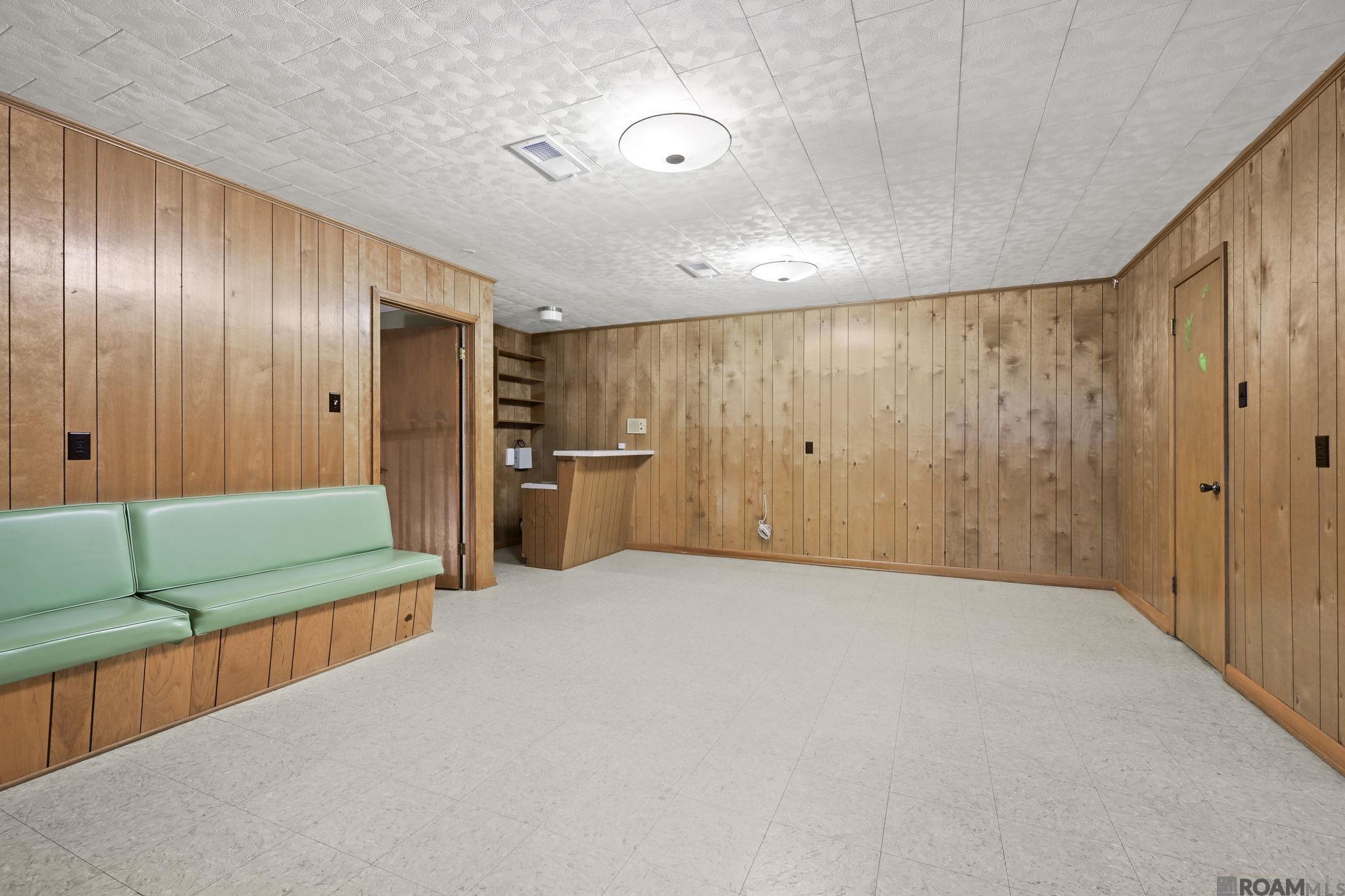 38517 La Hwy 74, Gonzales, LA, 70737