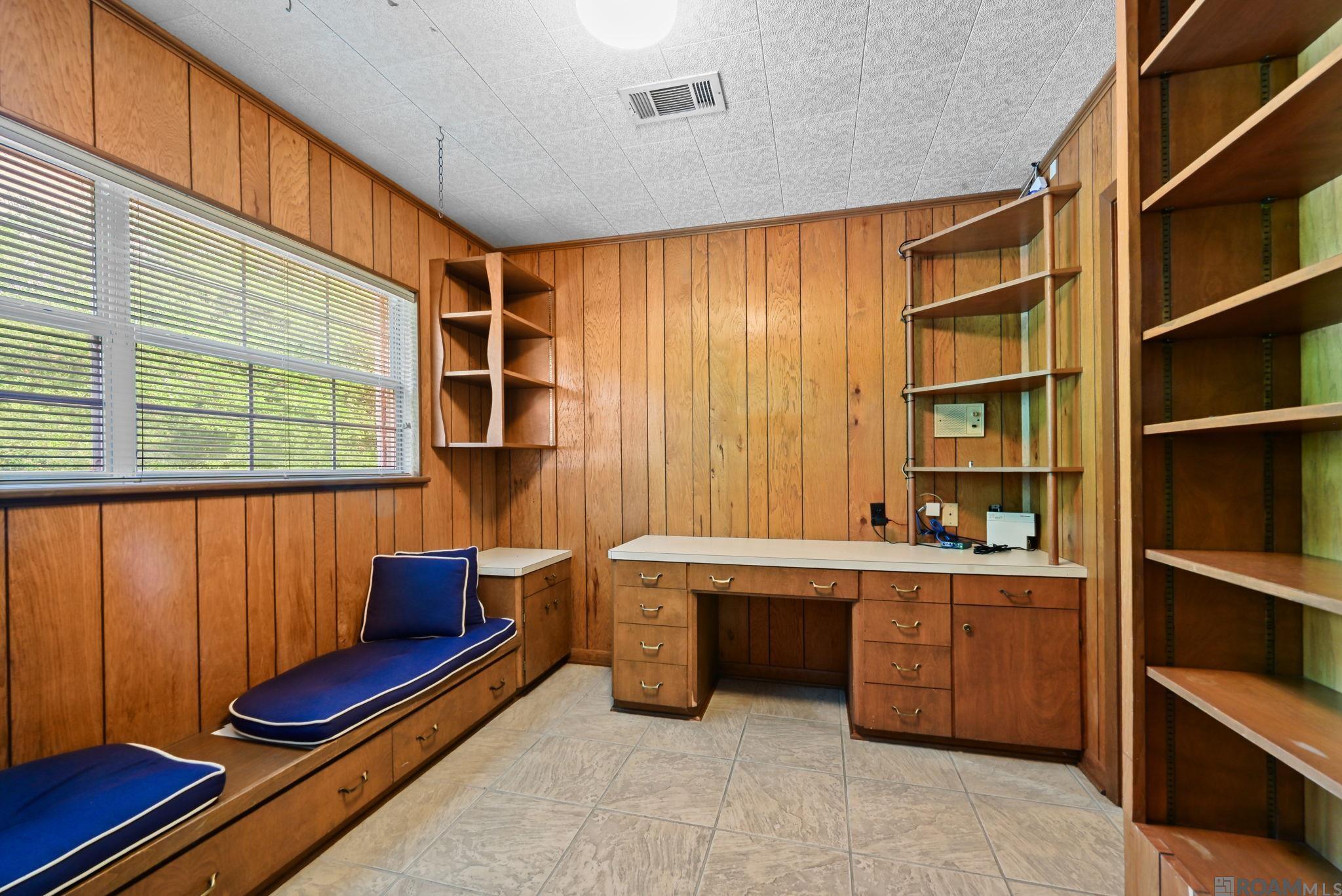 38517 La Hwy 74, Gonzales, LA, 70737