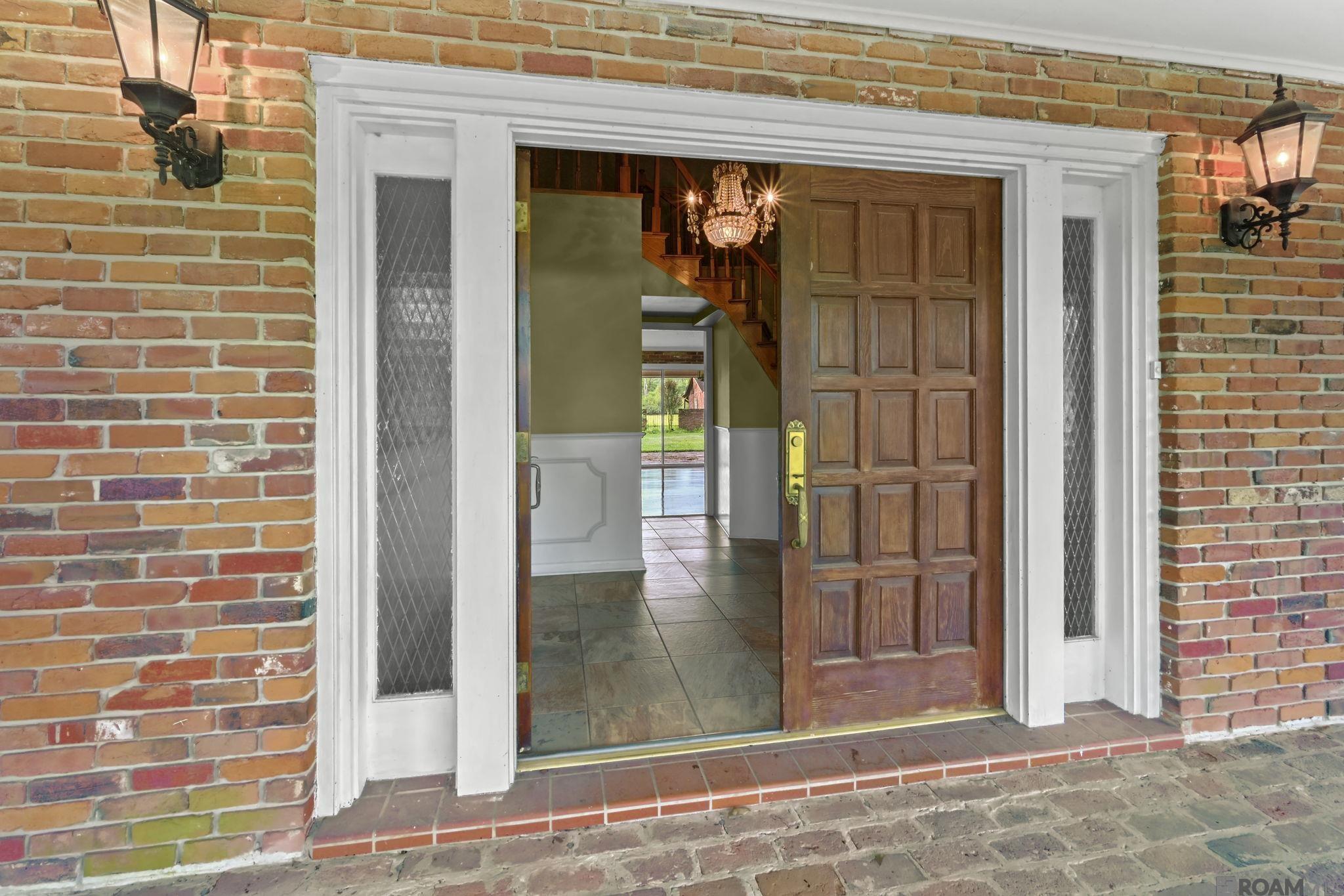 38517 La Hwy 74, Gonzales, LA, 70737