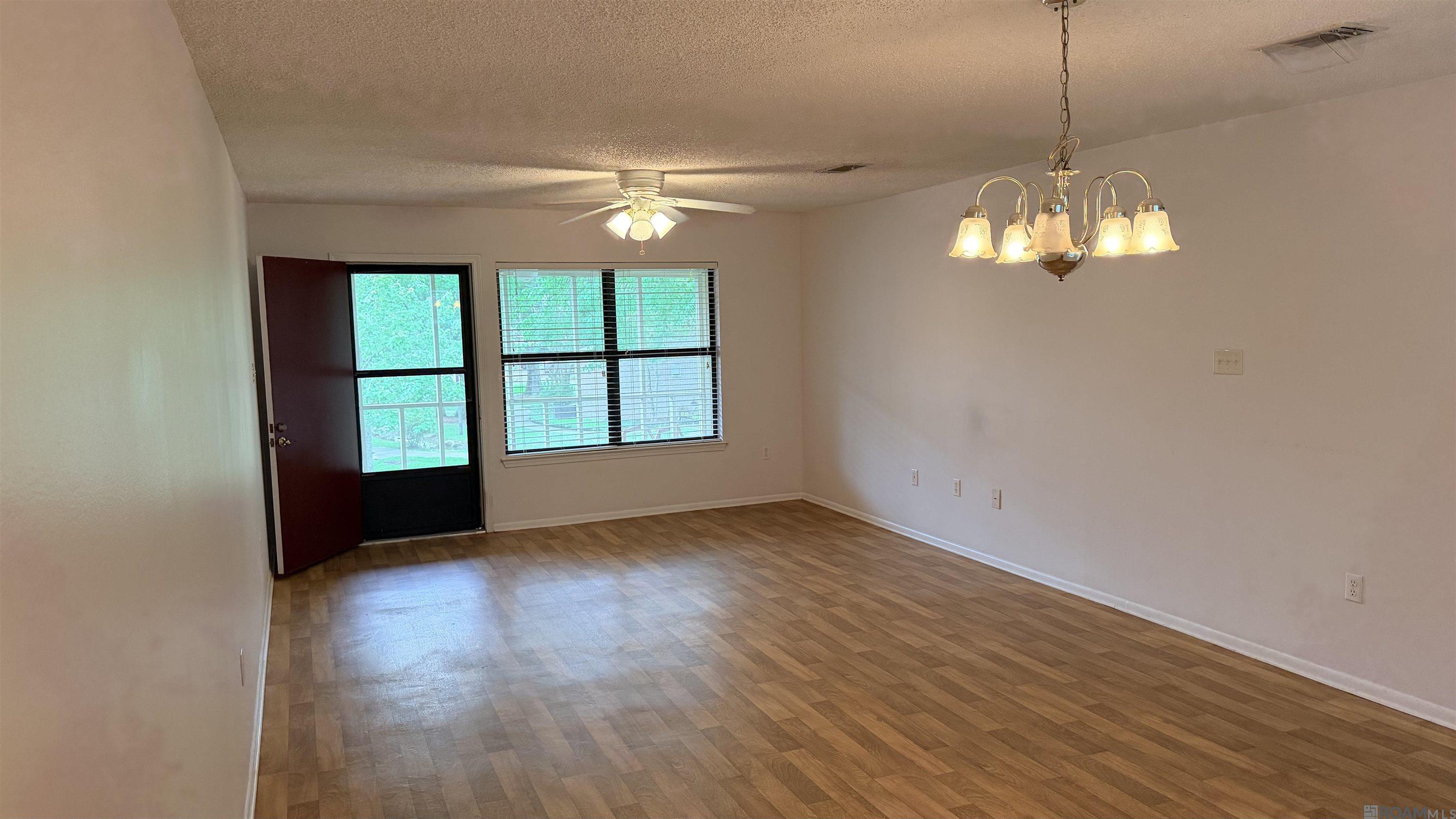 951 Ridgepoint Ct UNIT 3-A, Baton Rouge, LA, 70810