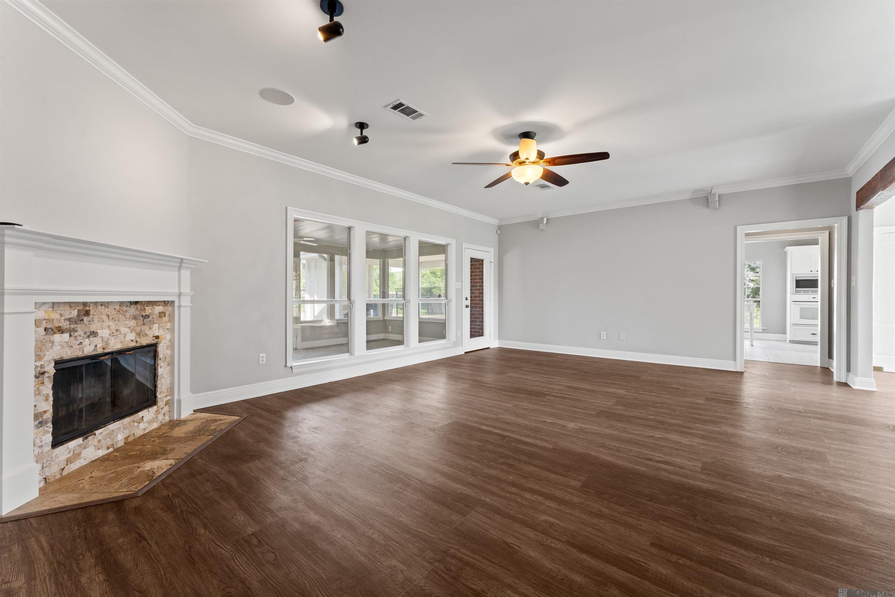 16009 Acadia Dr, Prairieville, LA, 70769