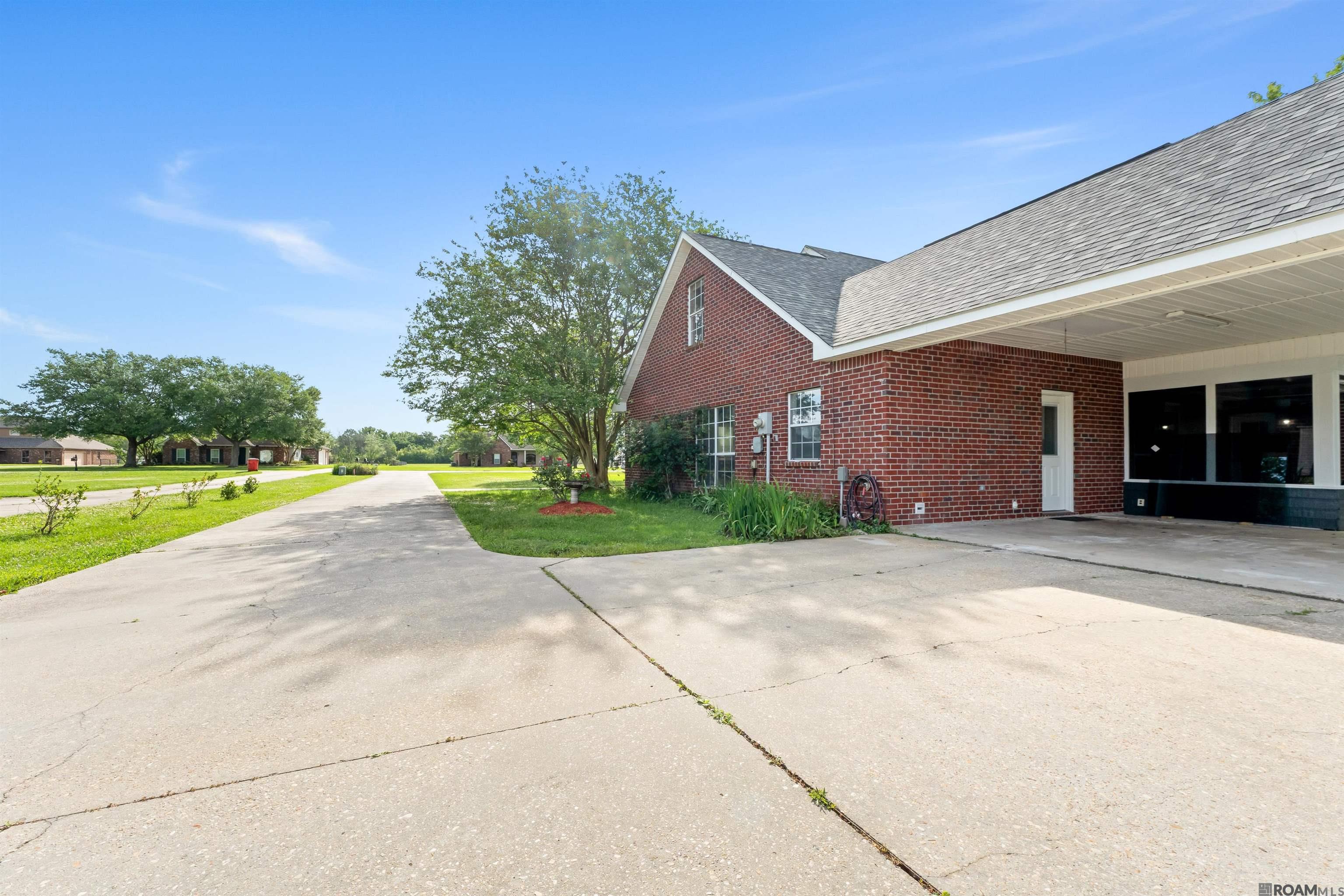 16009 Acadia Dr, Prairieville, LA, 70769