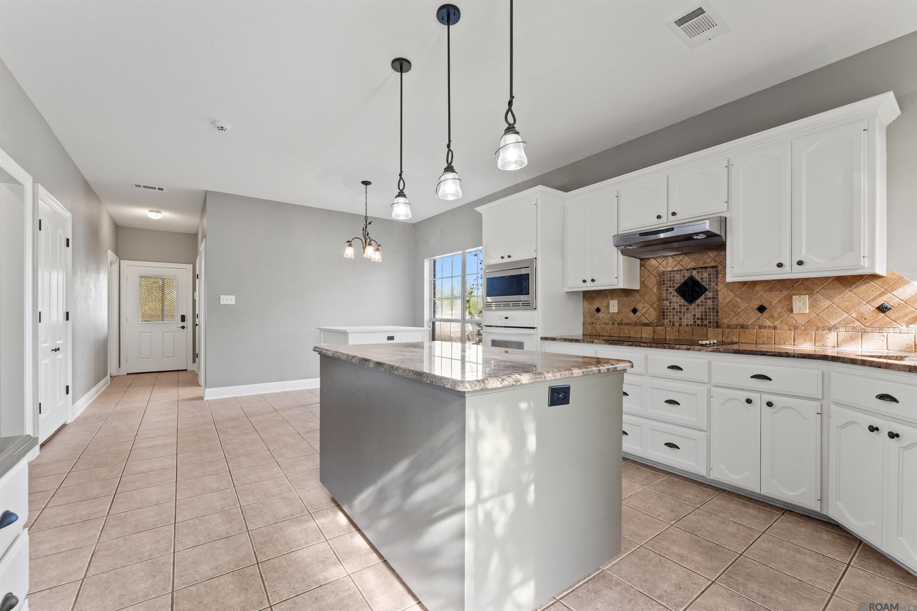 16009 Acadia Dr, Prairieville, LA, 70769