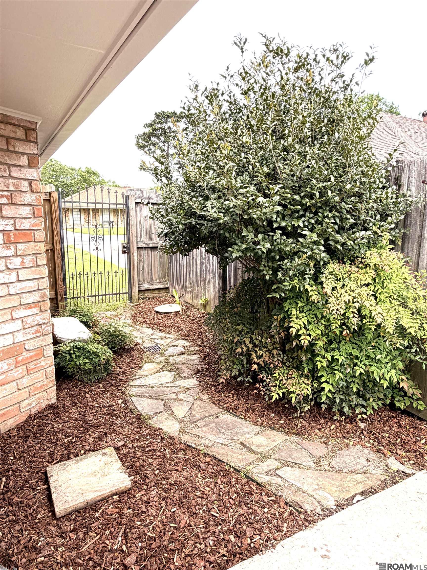 1404 Rue Desiree, Baton Rouge, LA, 70810