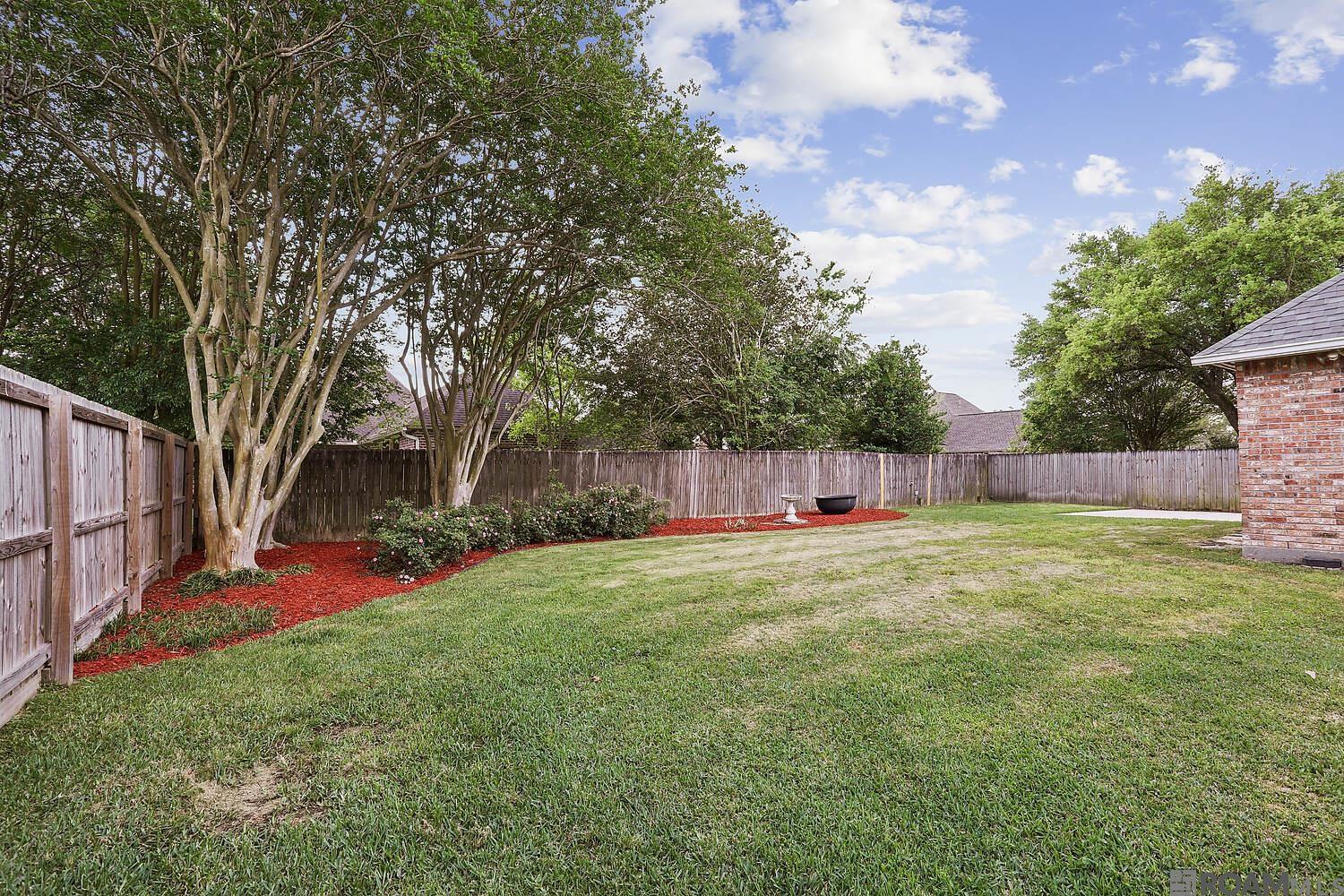 1748 Great Oak Dr, Baton Rouge, LA, 70810