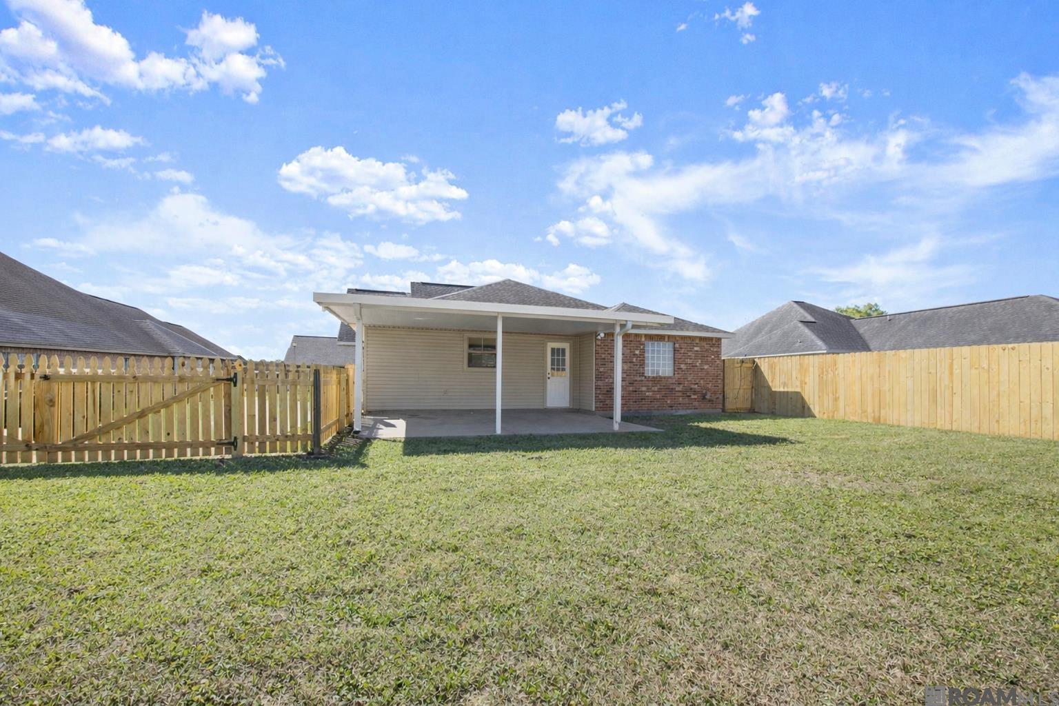 628 S Oleana Dr, Gonzales, LA, 70737