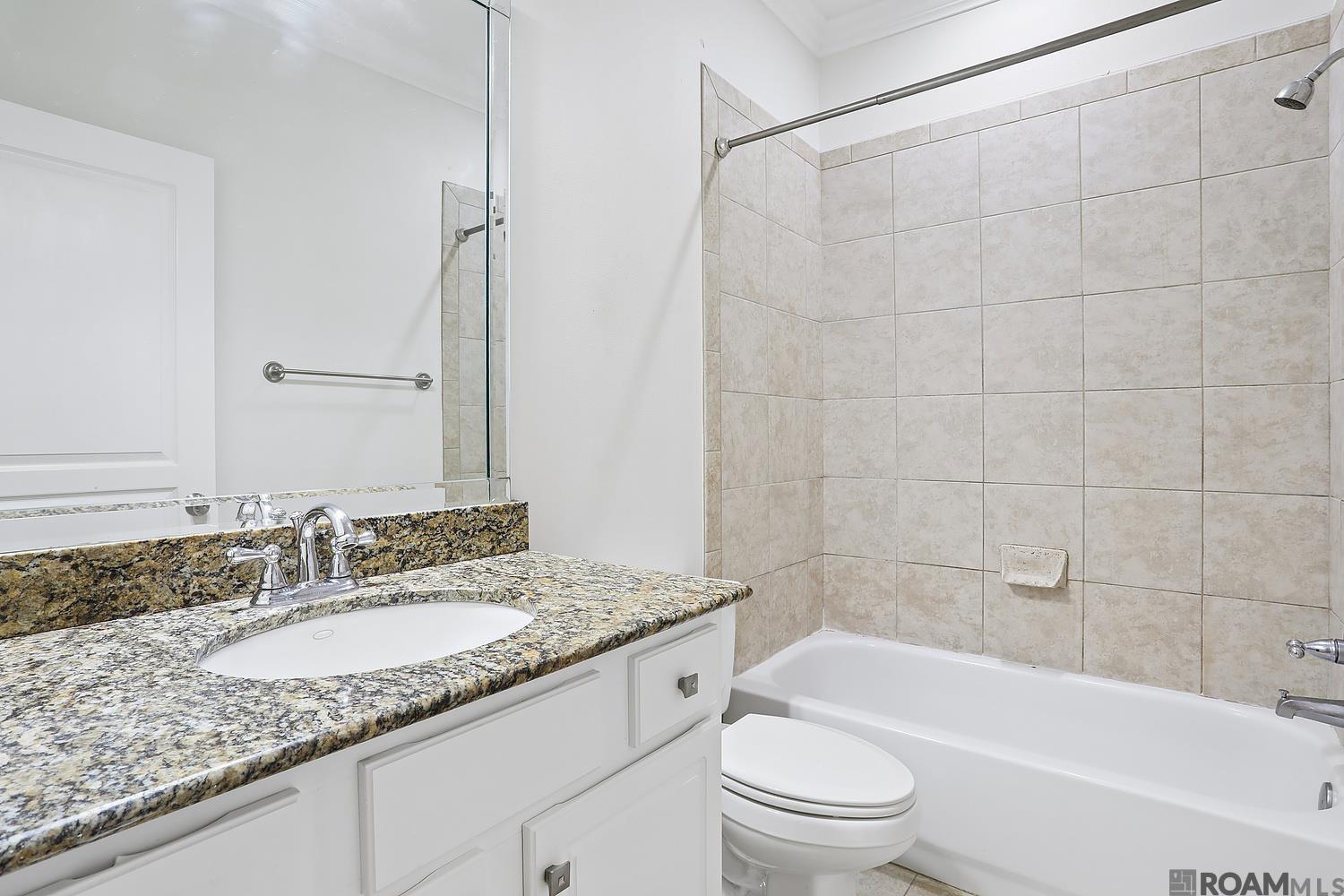 8000 Stonelake Ave UNIT 1705, Baton Rouge, LA, 70820