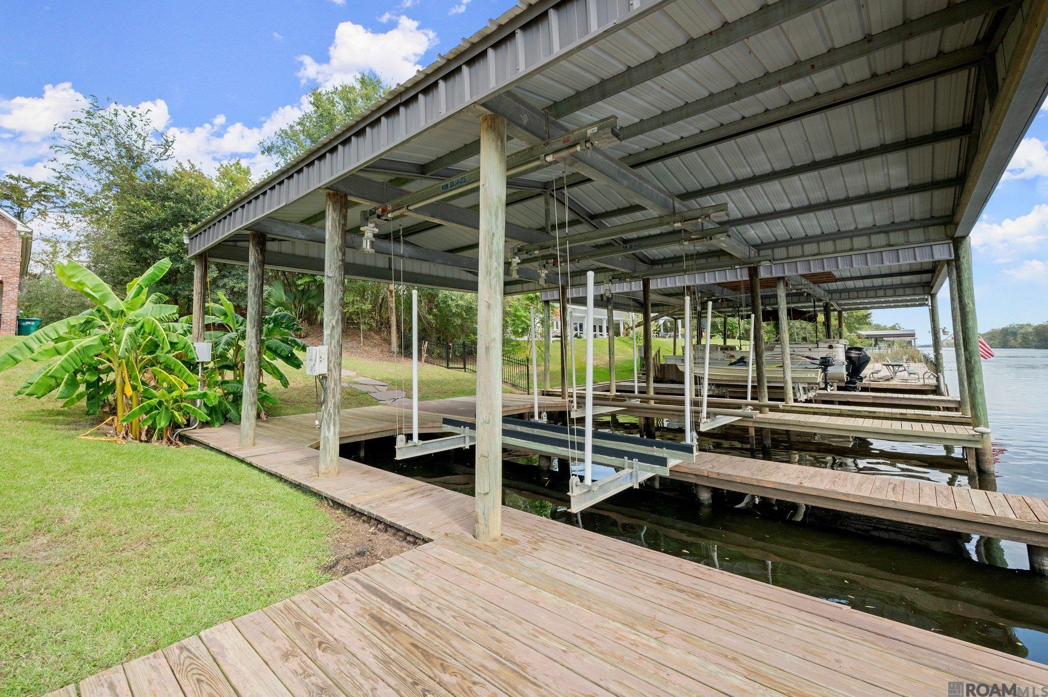 21839 Waterfront East Dr, Maurepas, LA, 70449