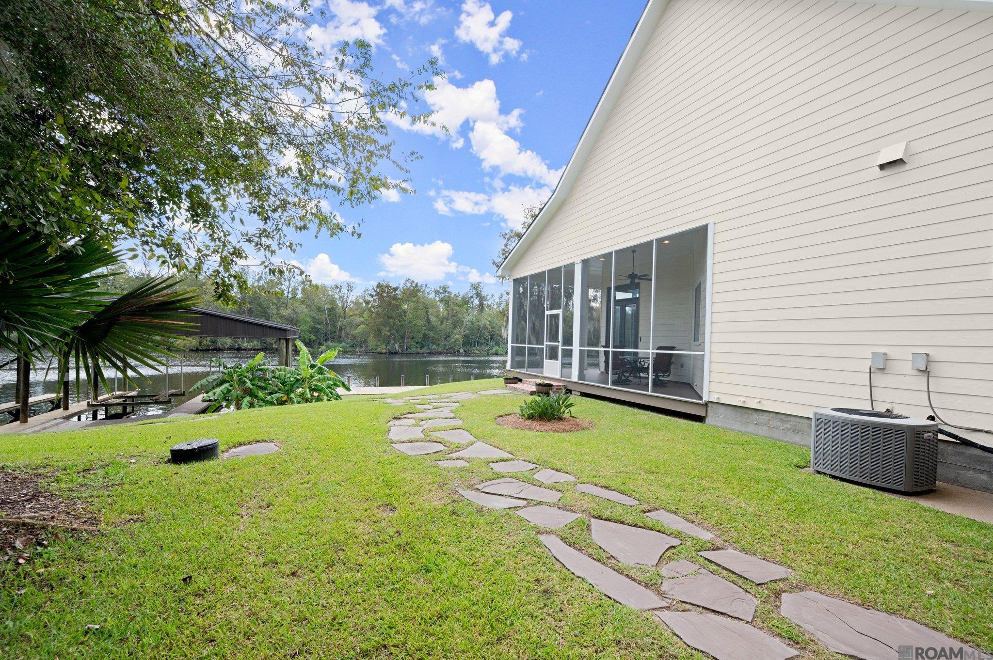 21839 Waterfront East Dr, Maurepas, LA, 70449