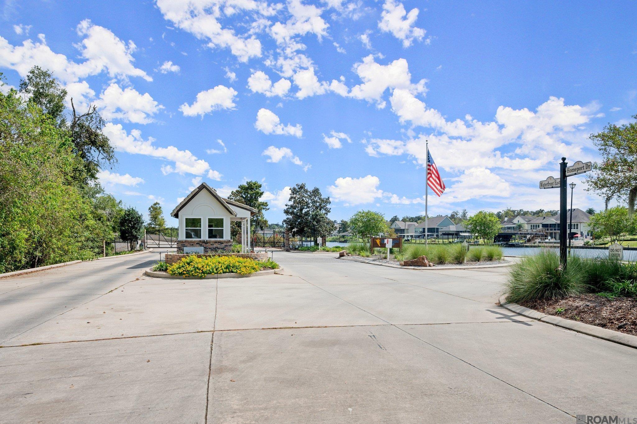 21839 Waterfront East Dr, Maurepas, LA, 70449