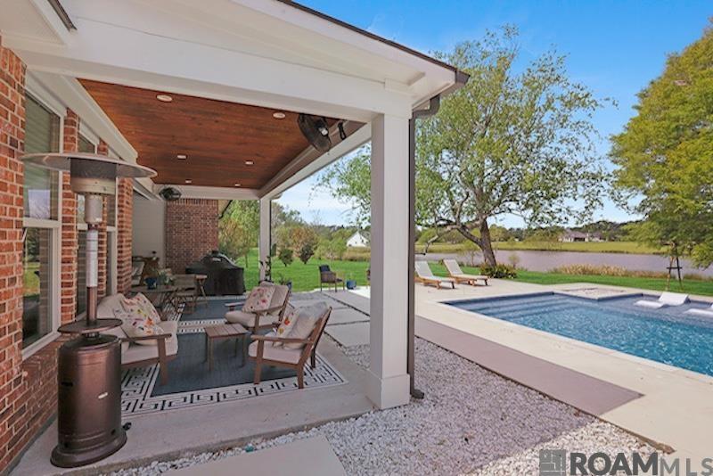 5042 Thompson Cove Dr, St Francisville, LA, 70775