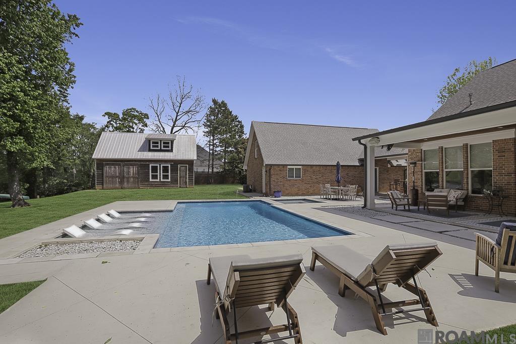 5042 Thompson Cove Dr, St Francisville, LA, 70775